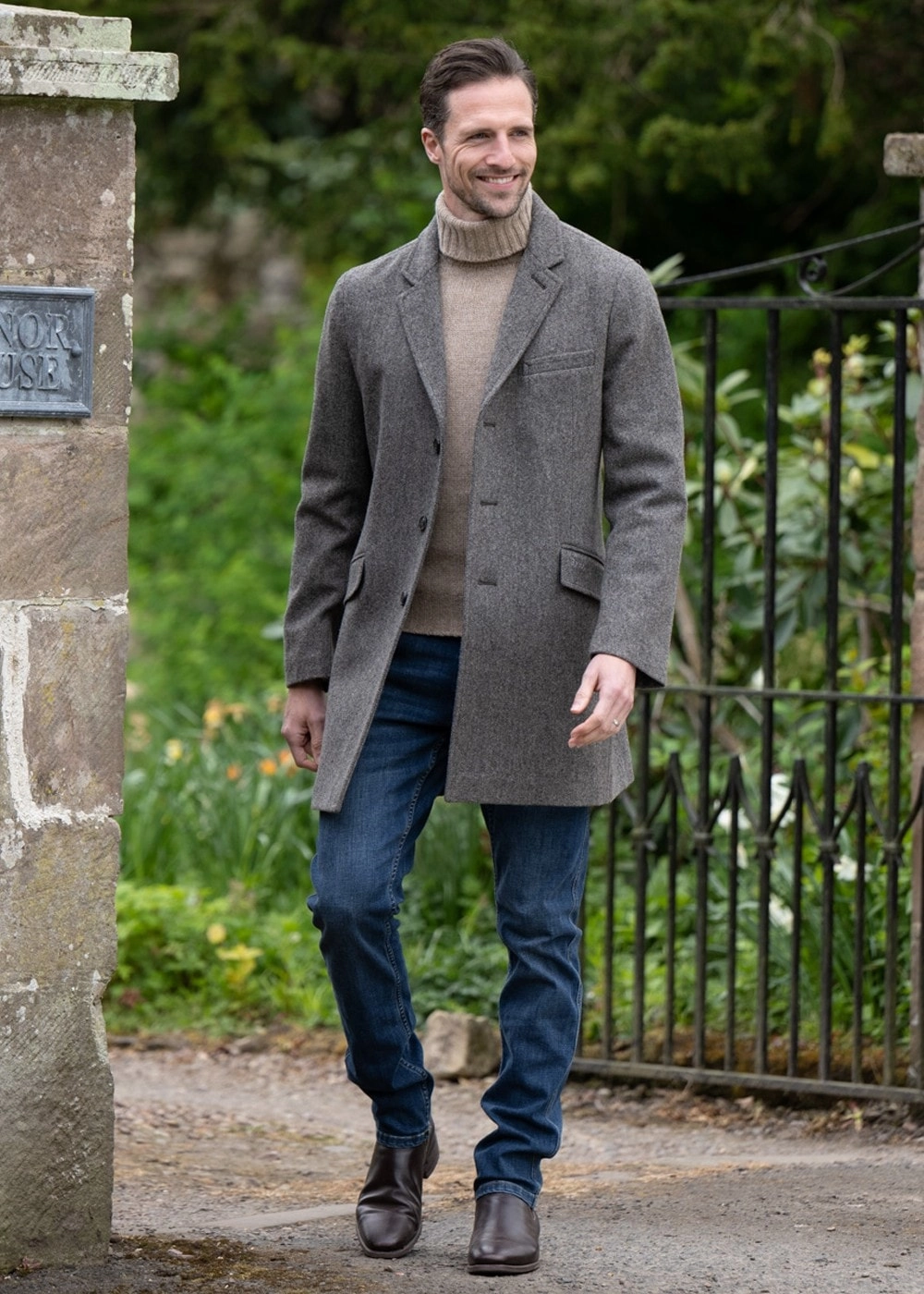 Alain Roll Collar Weekend Sale Special