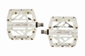 Azonic 420 Pedals Platform White