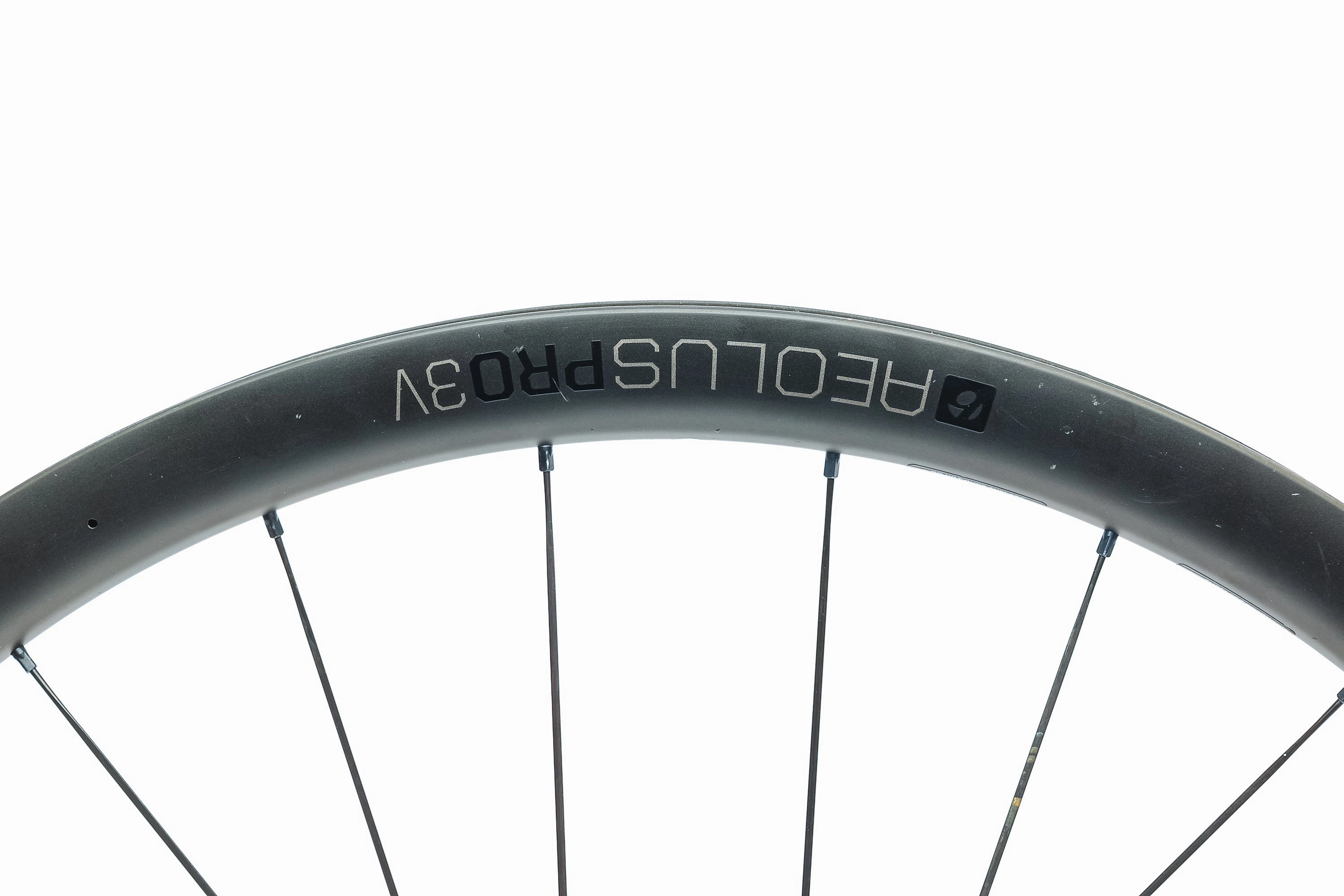 Bontrager Aeolus Pro 3V Carbon Tubeless 700c Wheelset
