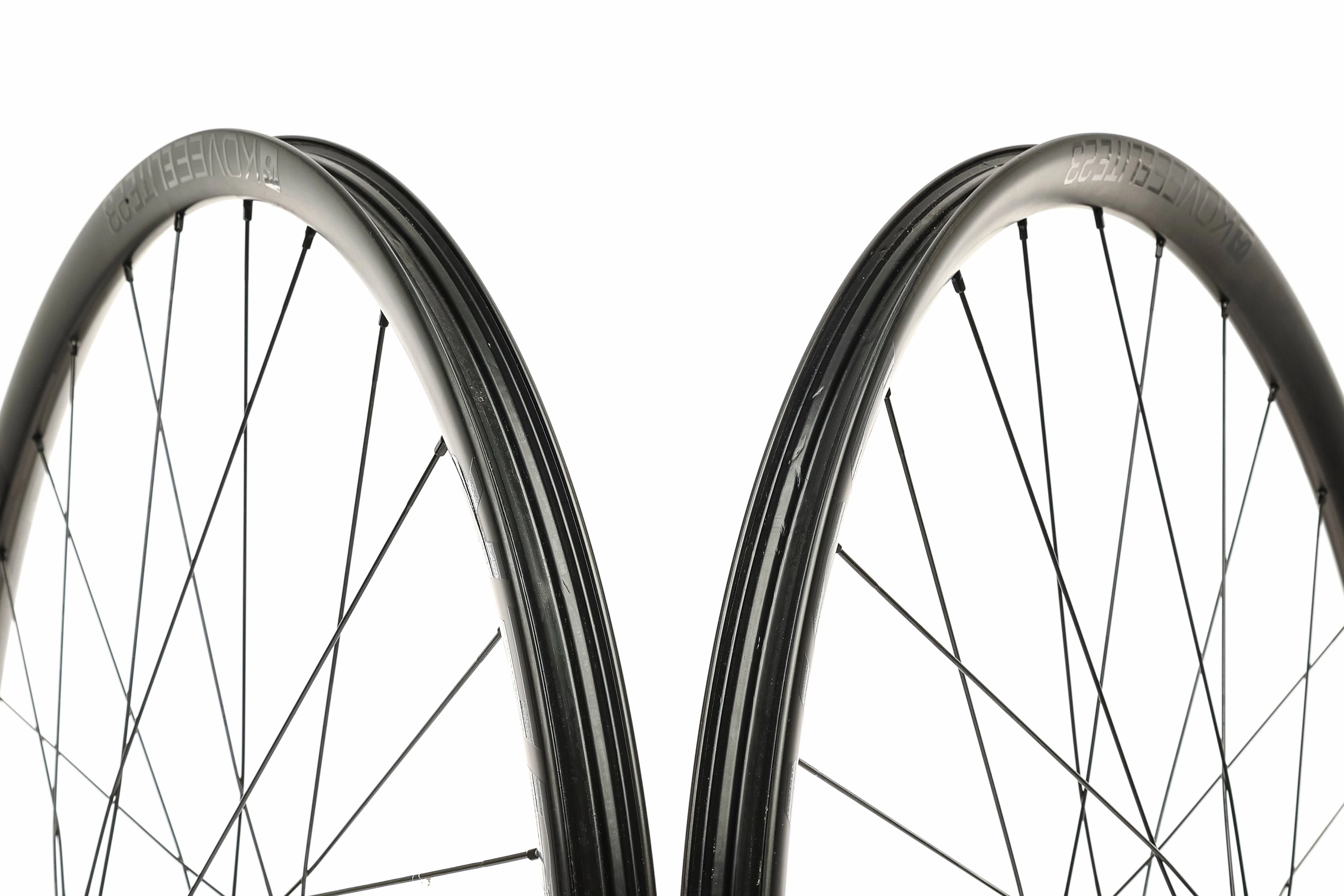 Bontrager Kovee Elite 23 Carbon Tubeless 29 Wheelset
