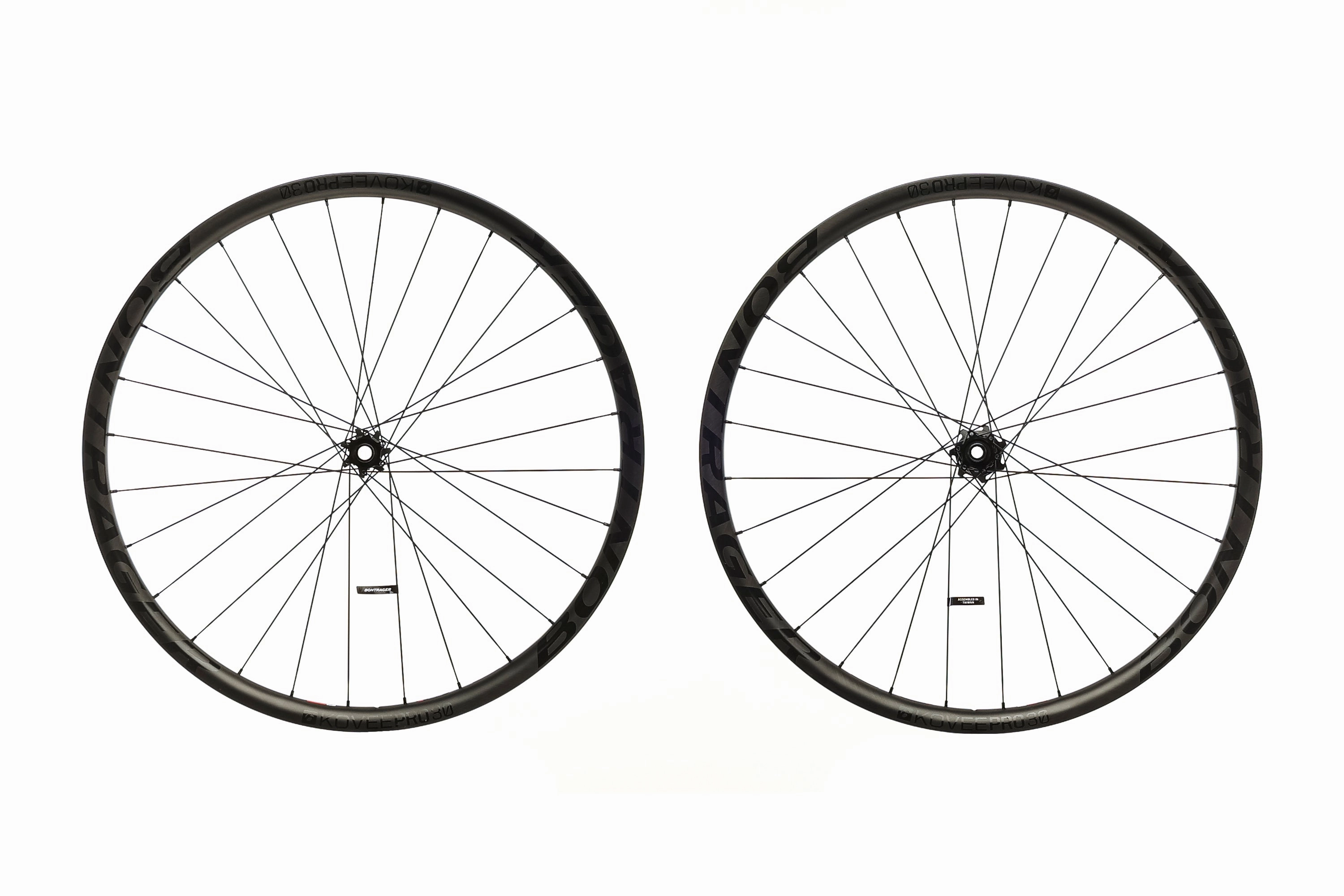 Bontrager Kovee Pro 30 Carbon Tubeless 29" Wheelset