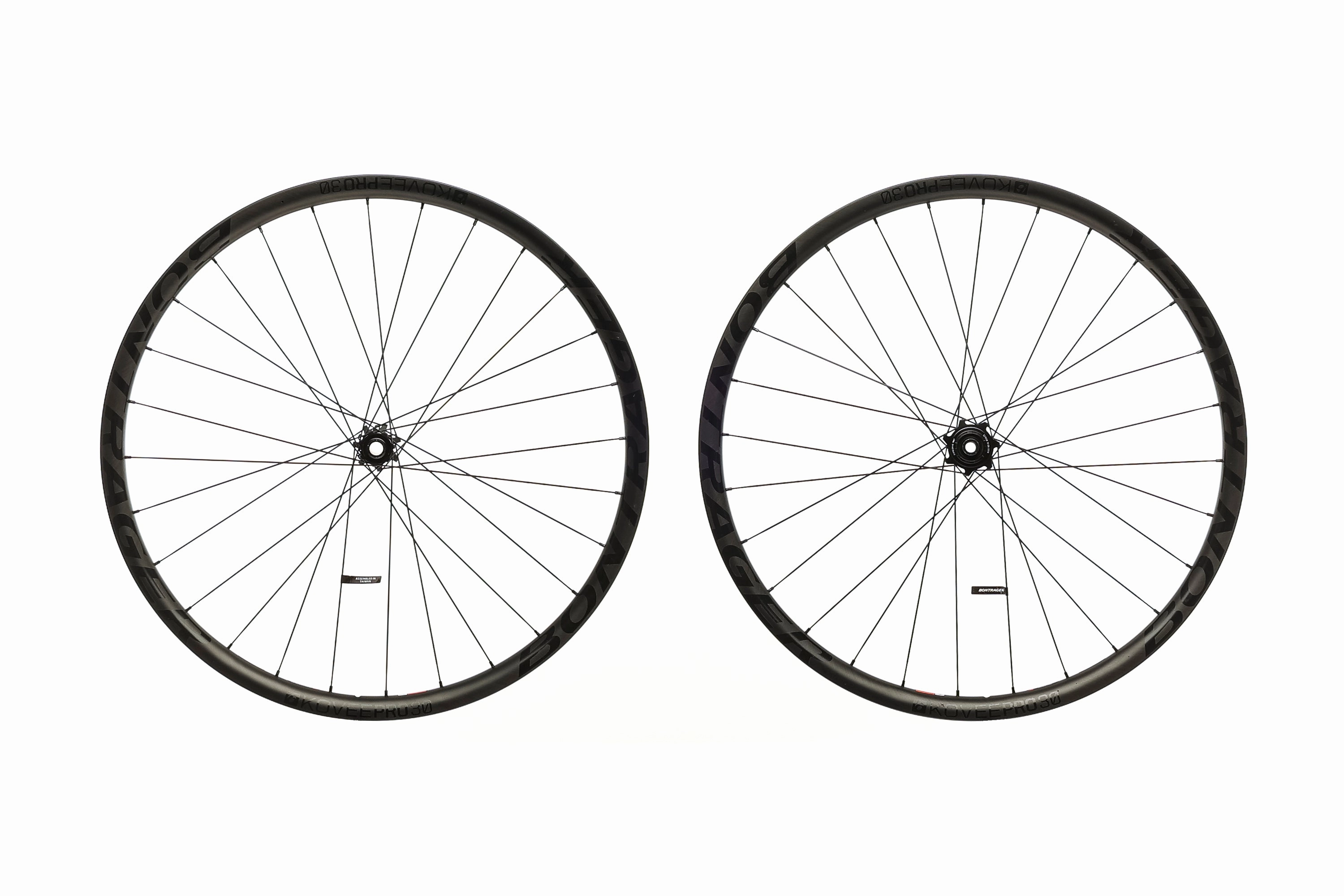 Bontrager Kovee Pro 30 Carbon Tubeless 29" Wheelset