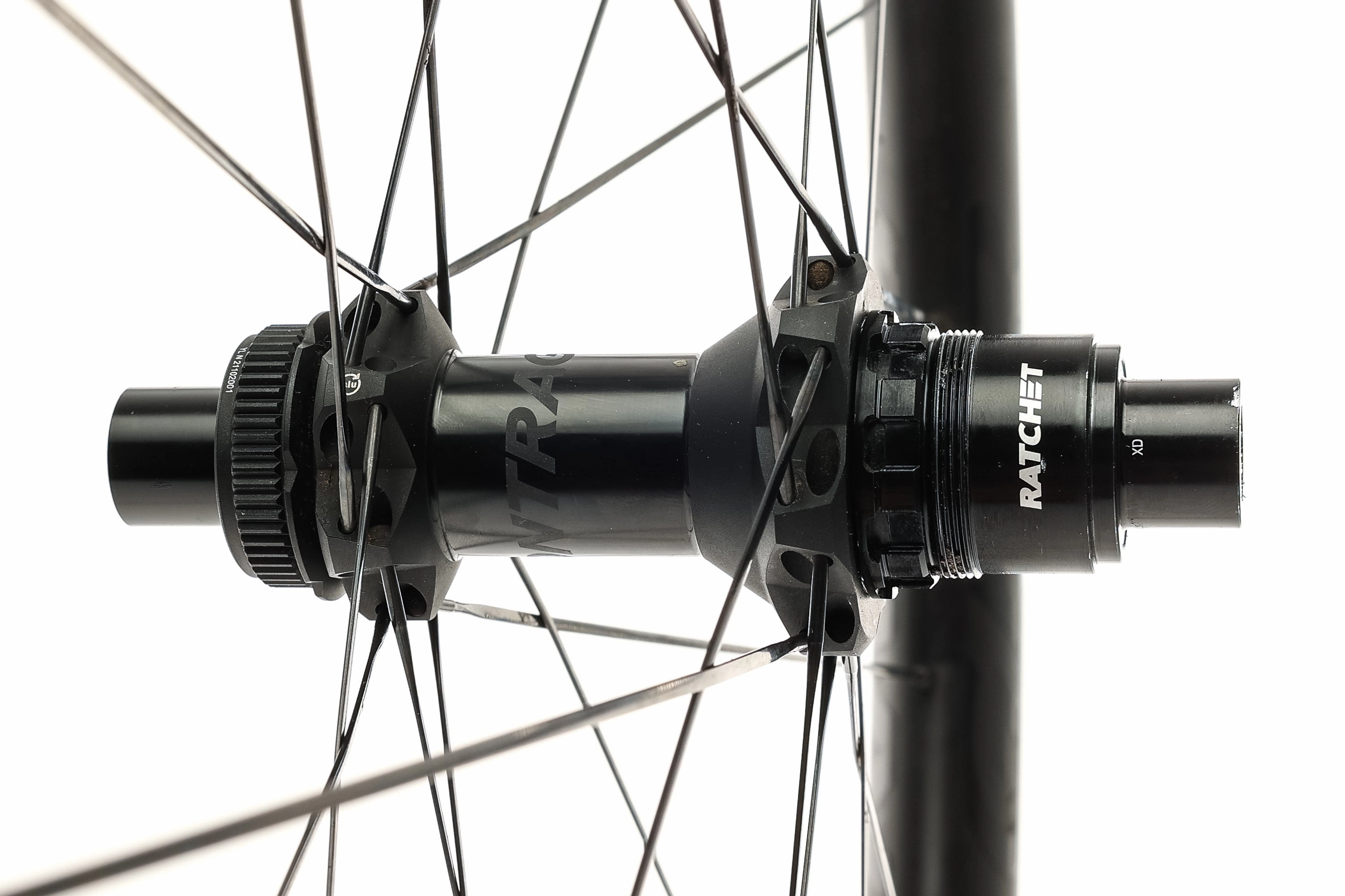 Bontrager Kovee XXX Carbon Tubeless 29" Wheelset