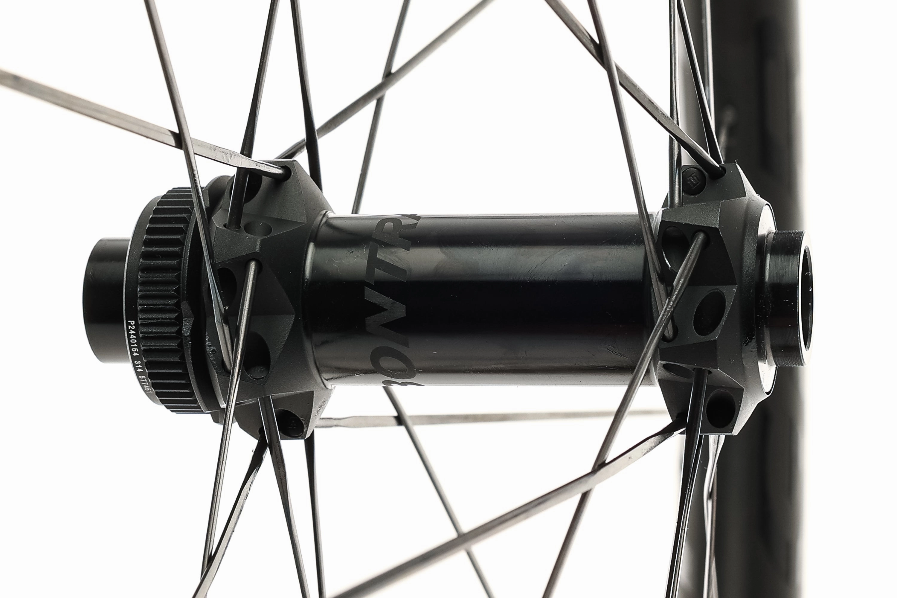 Bontrager Kovee XXX Carbon Tubeless 29" Wheelset