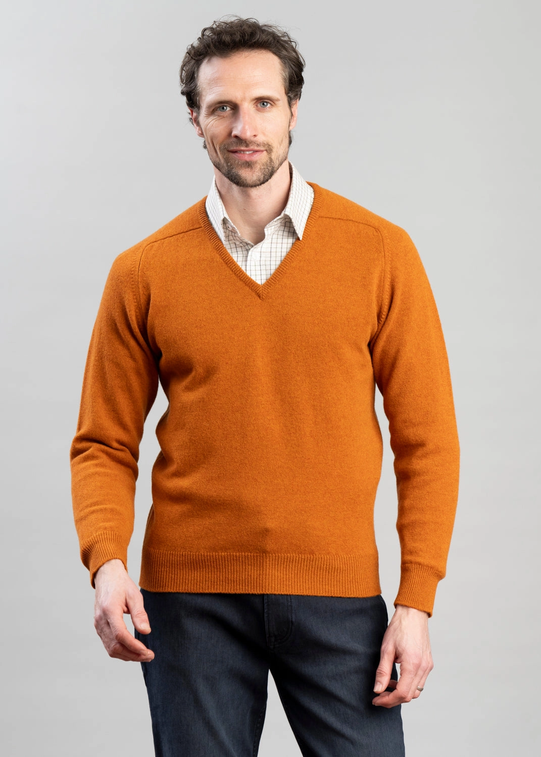 Exclusive Leven 2 Ply Lambswool V-Neck Online Exclusive Deal
