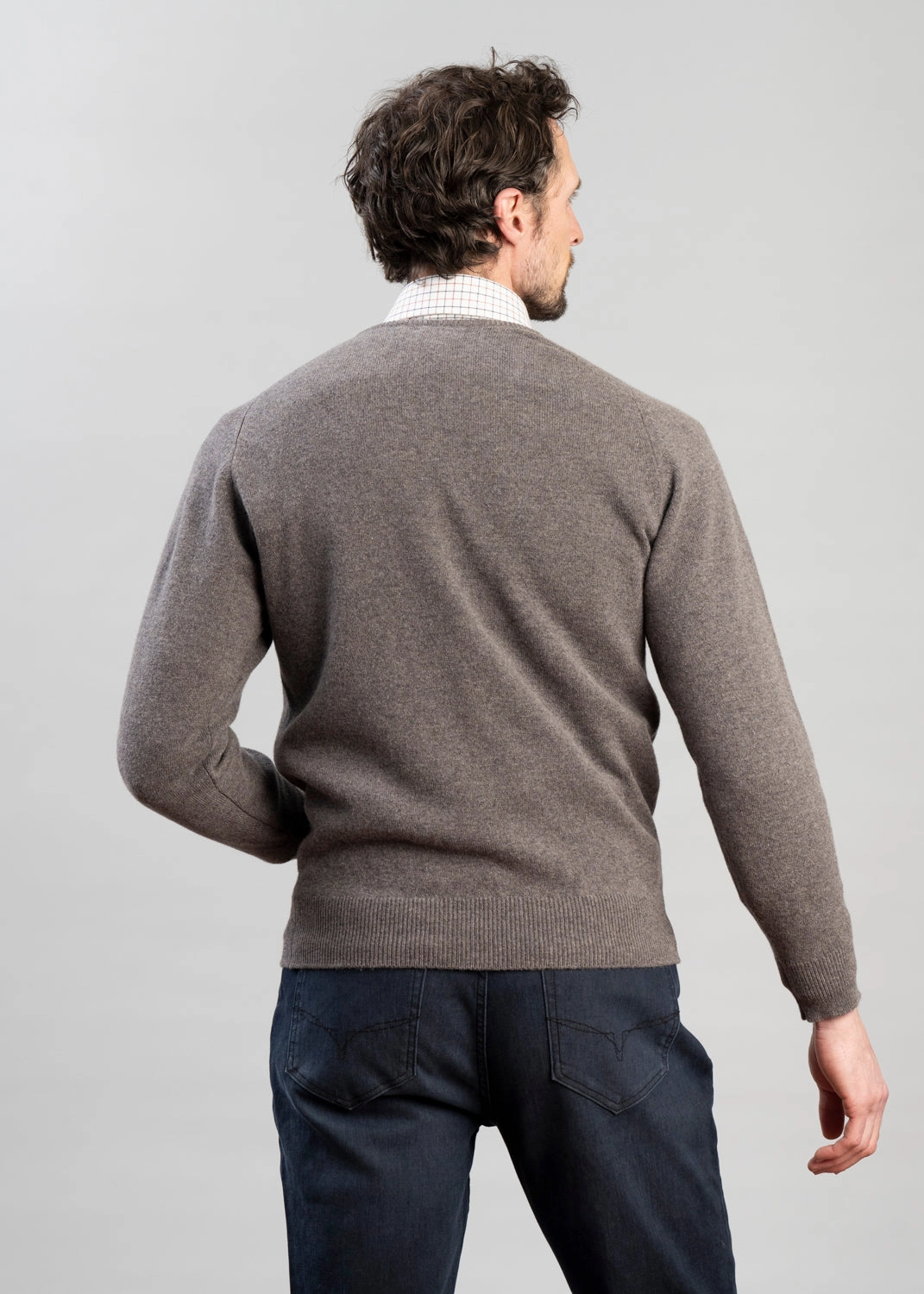 Save Today Event Exclusive Leven 2 Ply Lambswool V-Neck