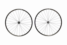 DT Swiss M 1900 Spline Aluminum Tubeless 29" Wheelset