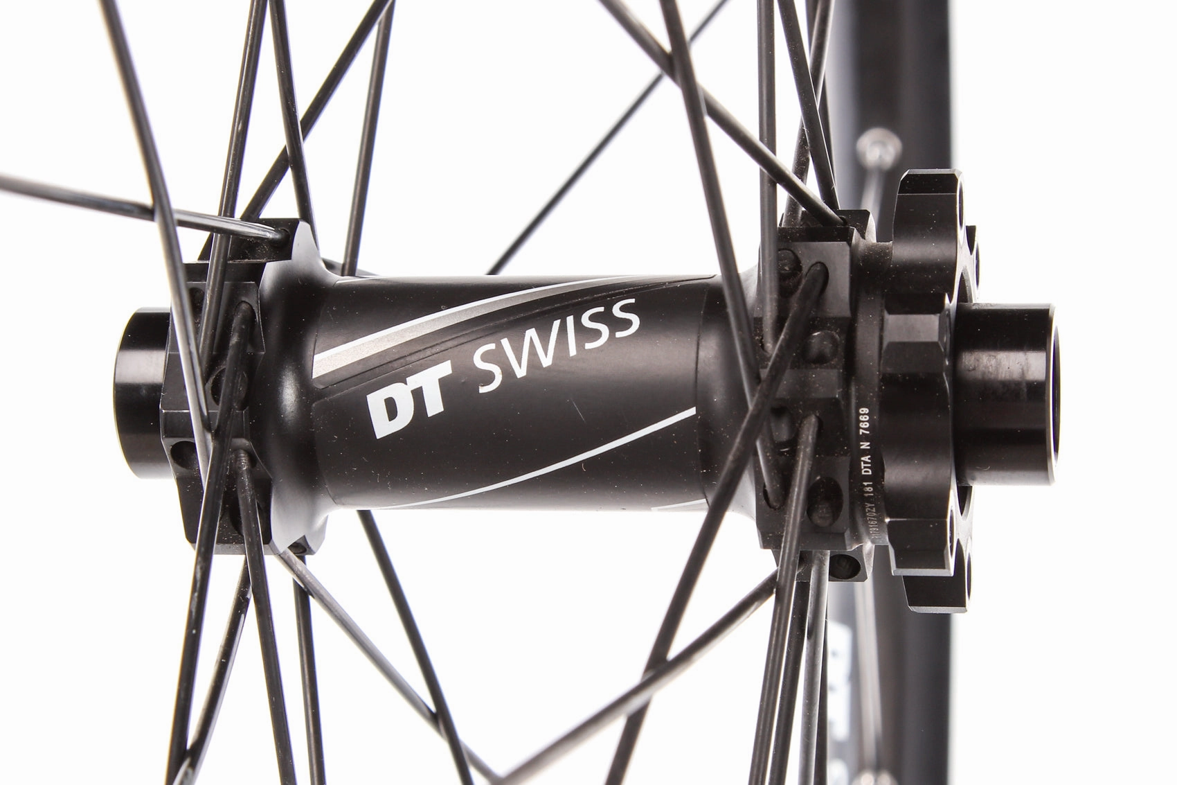 DT Swiss M 1900 Spline Aluminum Tubeless 29 Wheelset