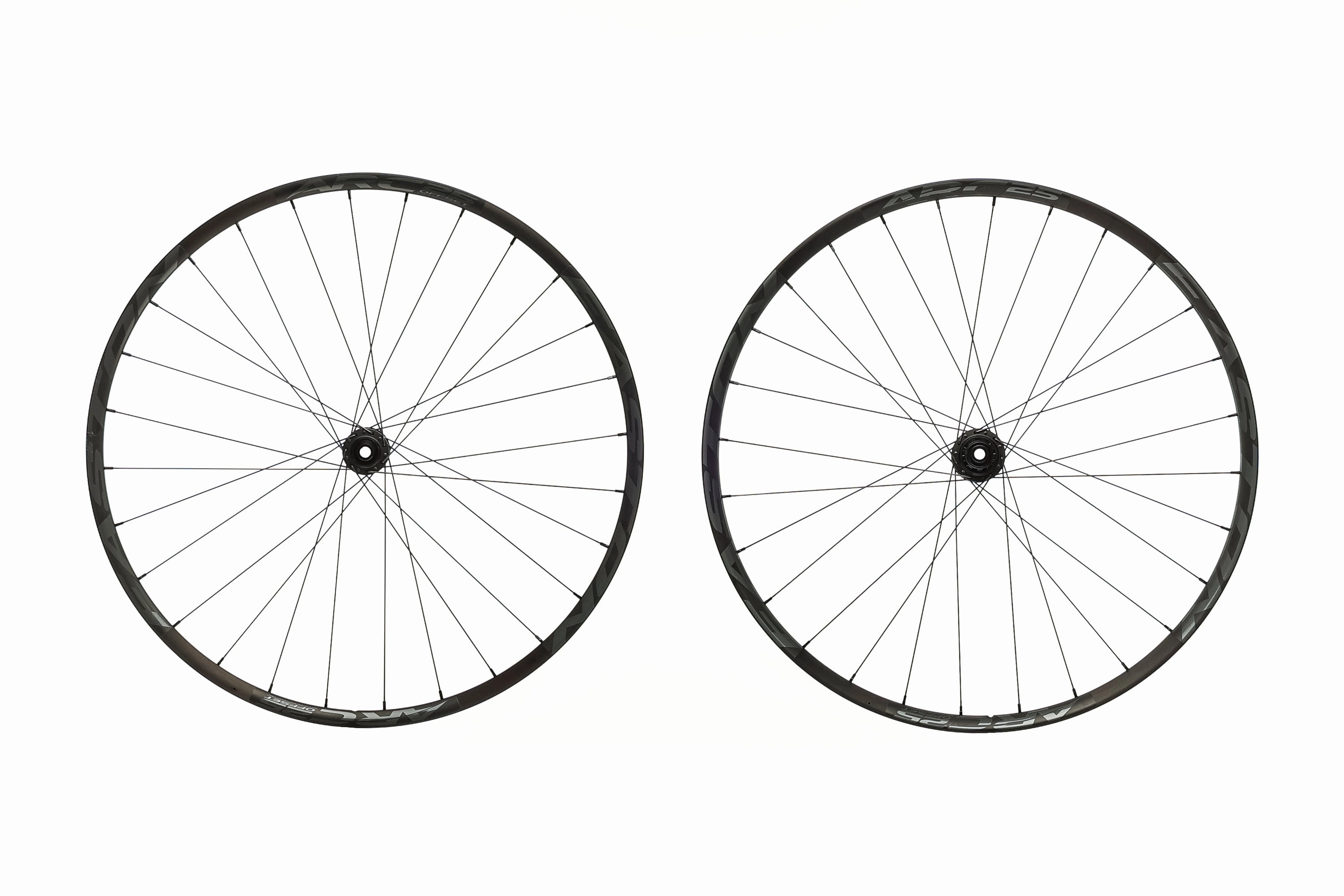 Easton ARC 25 Offset Aluminum Tubeless 700c Wheelset