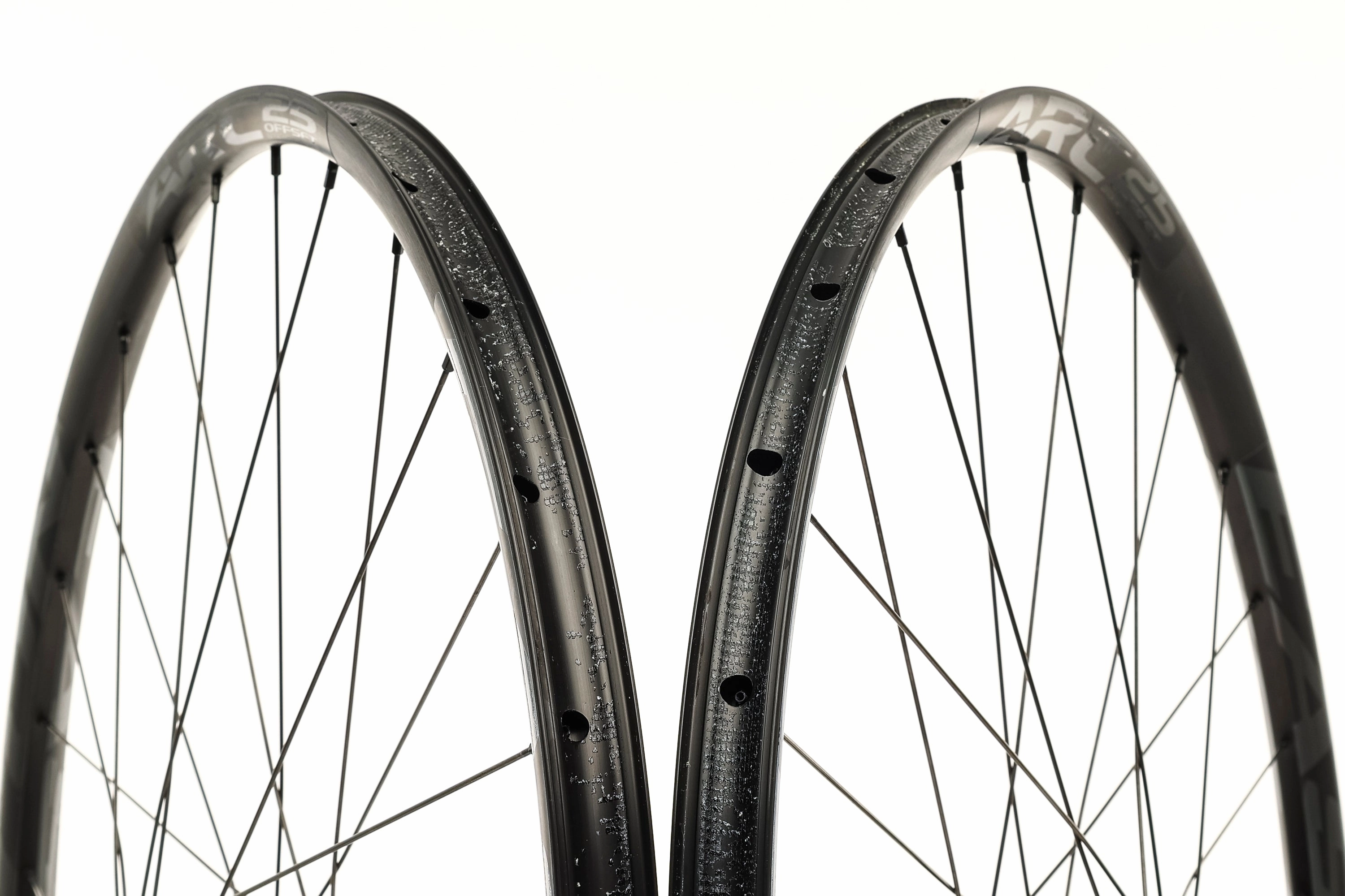 Easton ARC 25 Offset Aluminum Tubeless 700c Wheelset