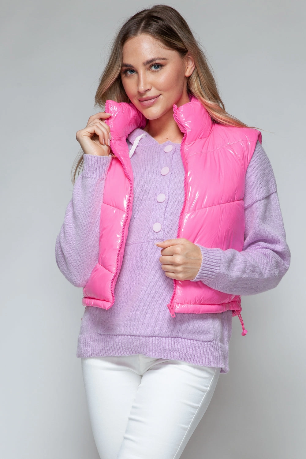Hot Picks Today Snobbish Zip Up Turtleneck Shiny Quilted Vest