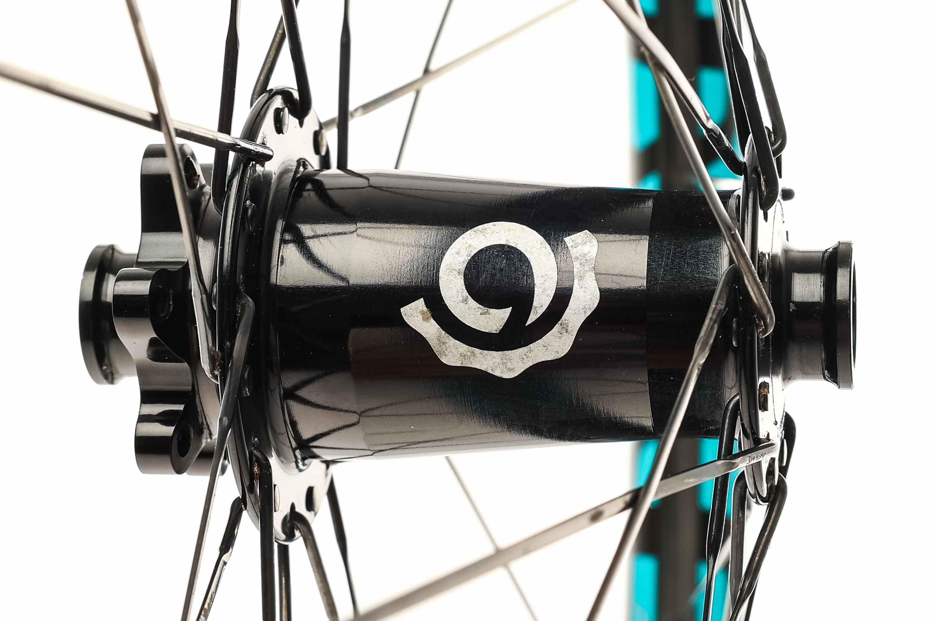 ENVE M60 Forty HV w/ Industry Nine Torch Hubs Carbon Tubeless 29" Wheelset