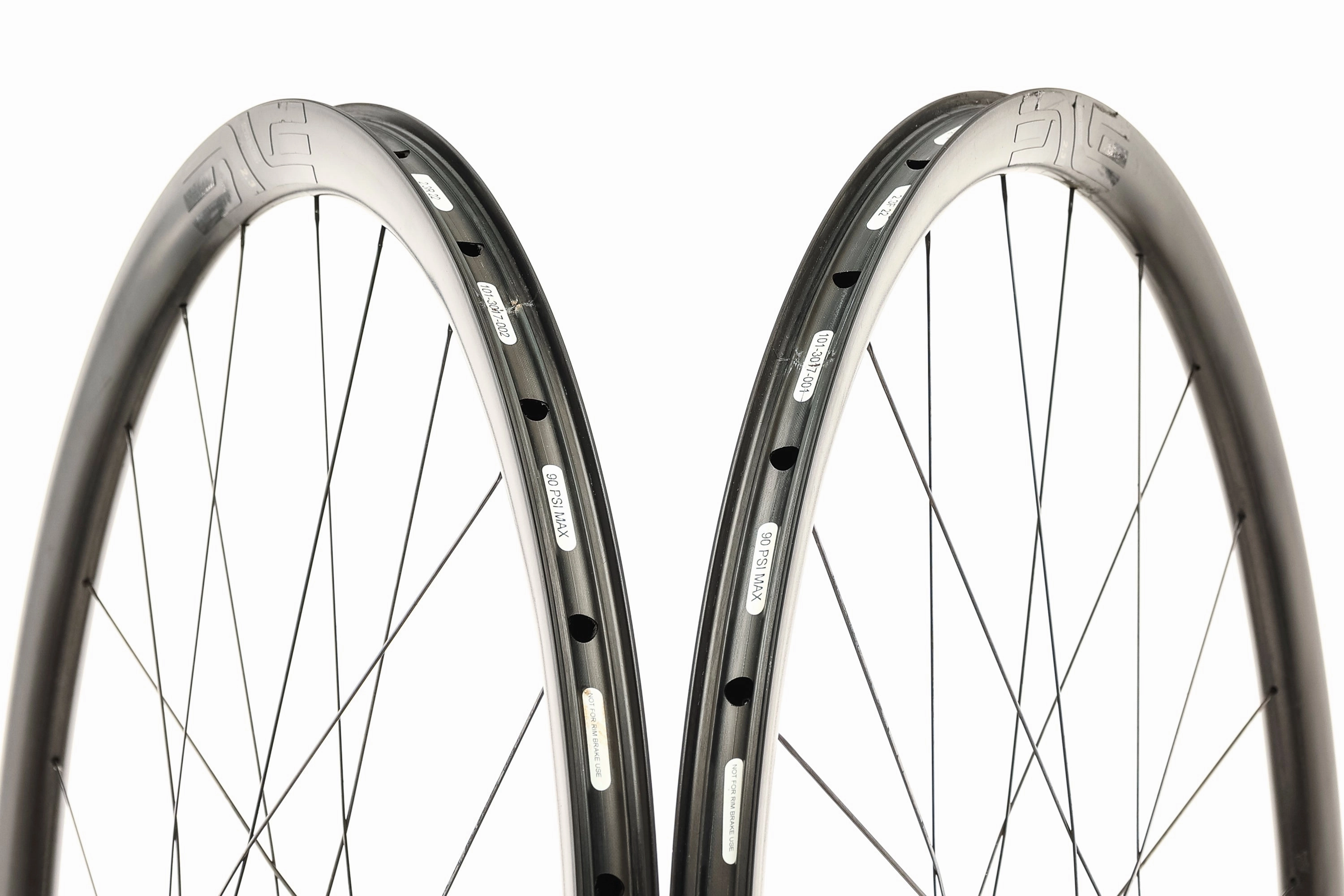 ENVE SES 2.3 Carbon Tubeless 700c Wheelset