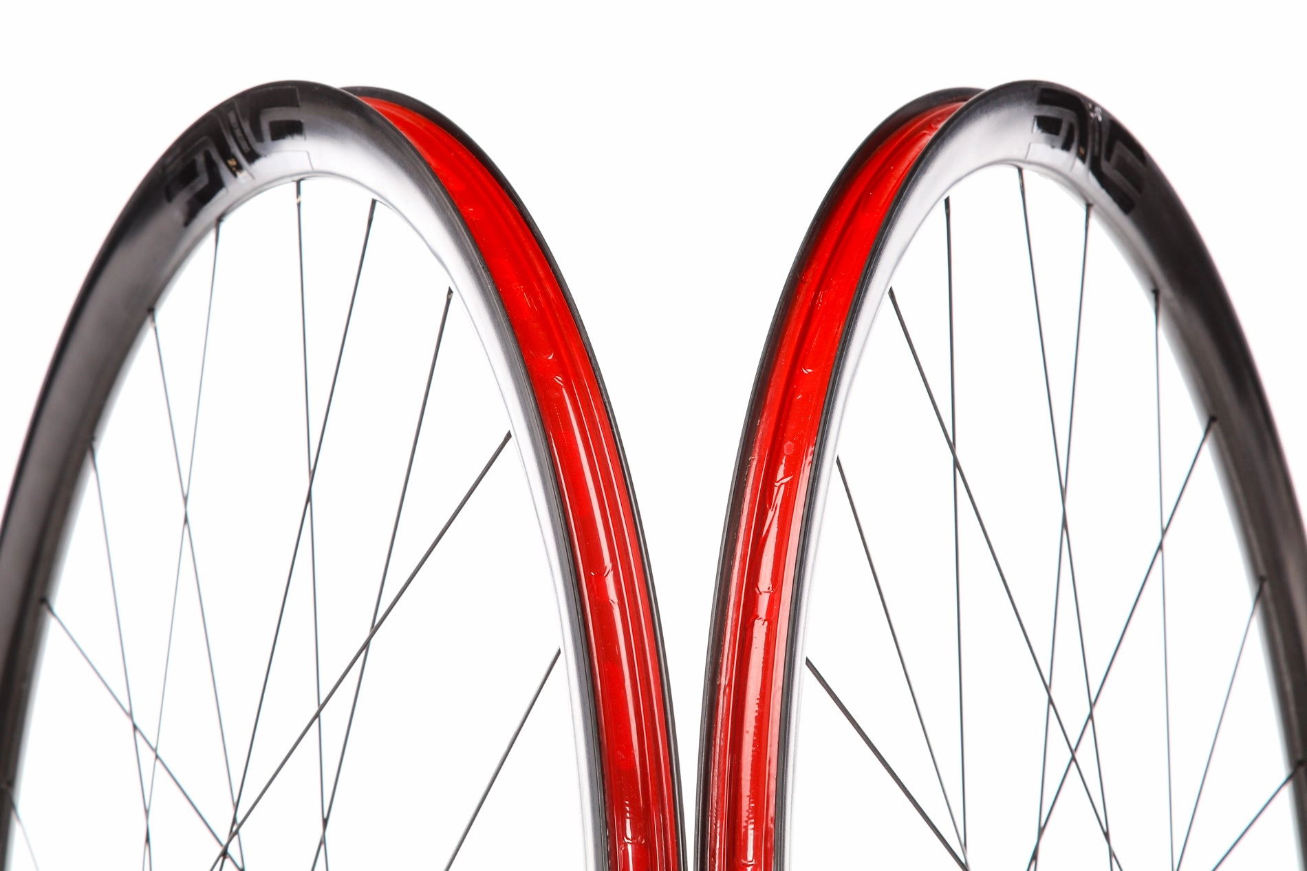 ENVE SES 2.3 Carbon Tubeless 700c Wheelset