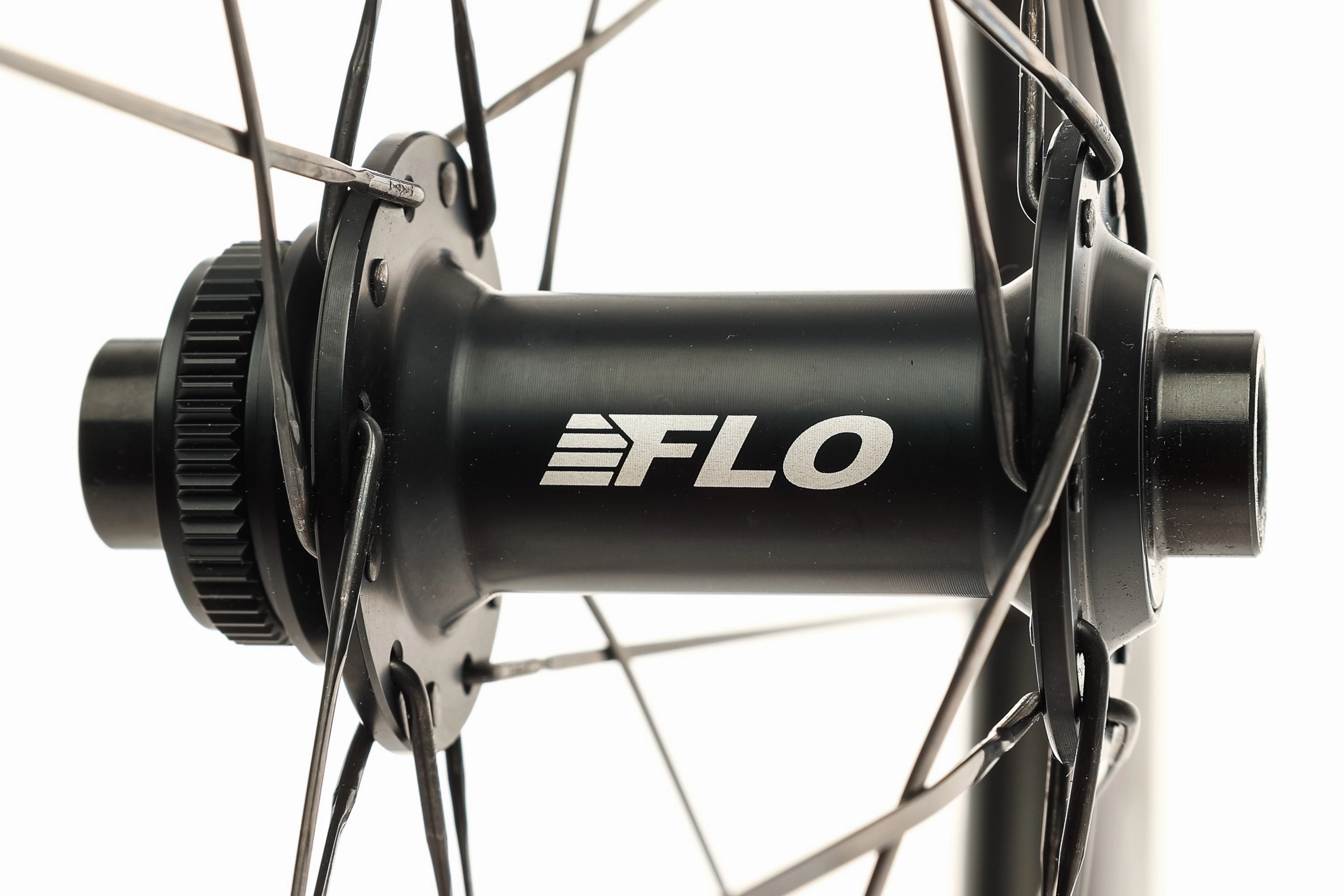 FLO 77 Carbon Clincher 700c Front Wheel