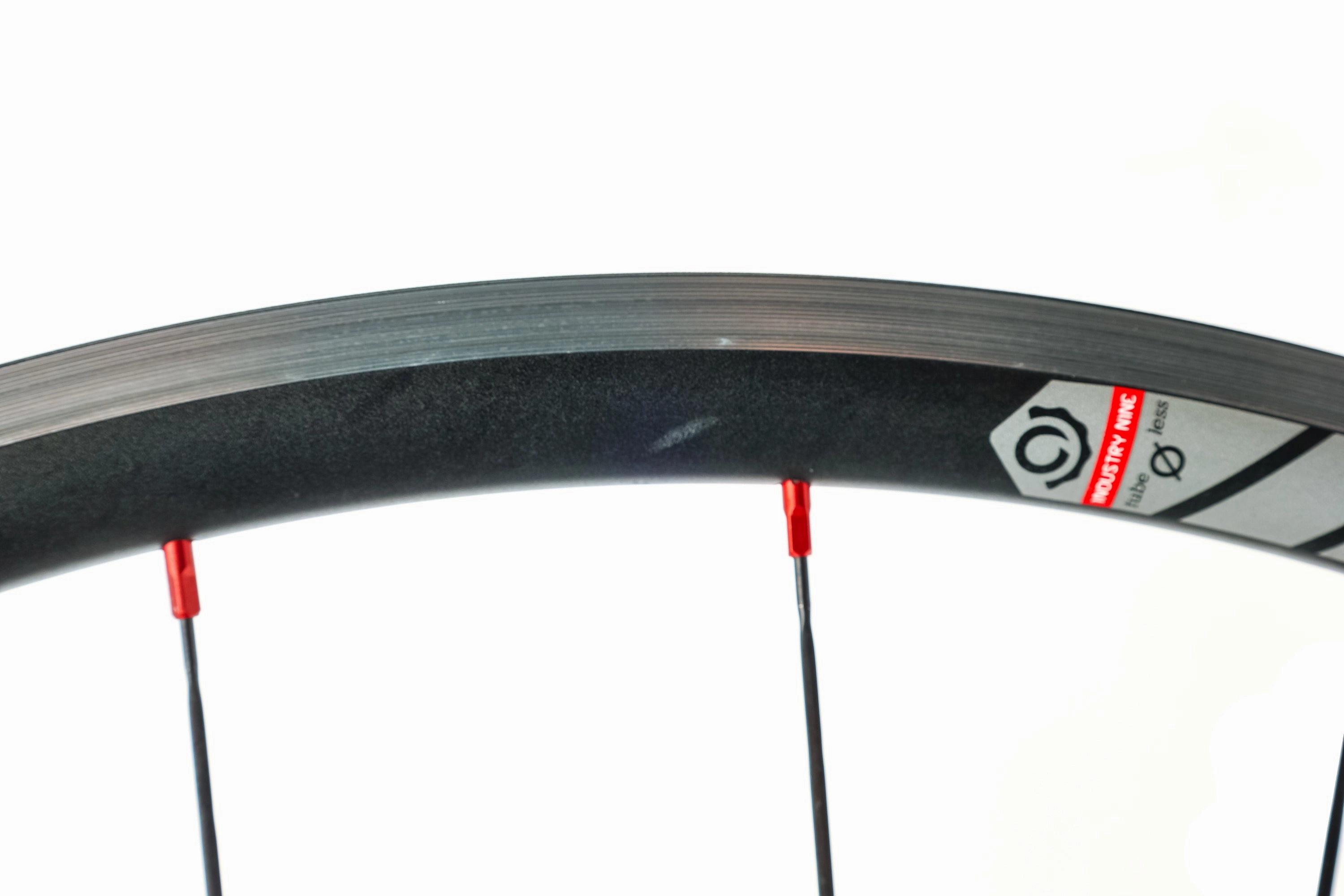 Industry Nine i25 TL Aluminum Tubeless 700c Wheelset
