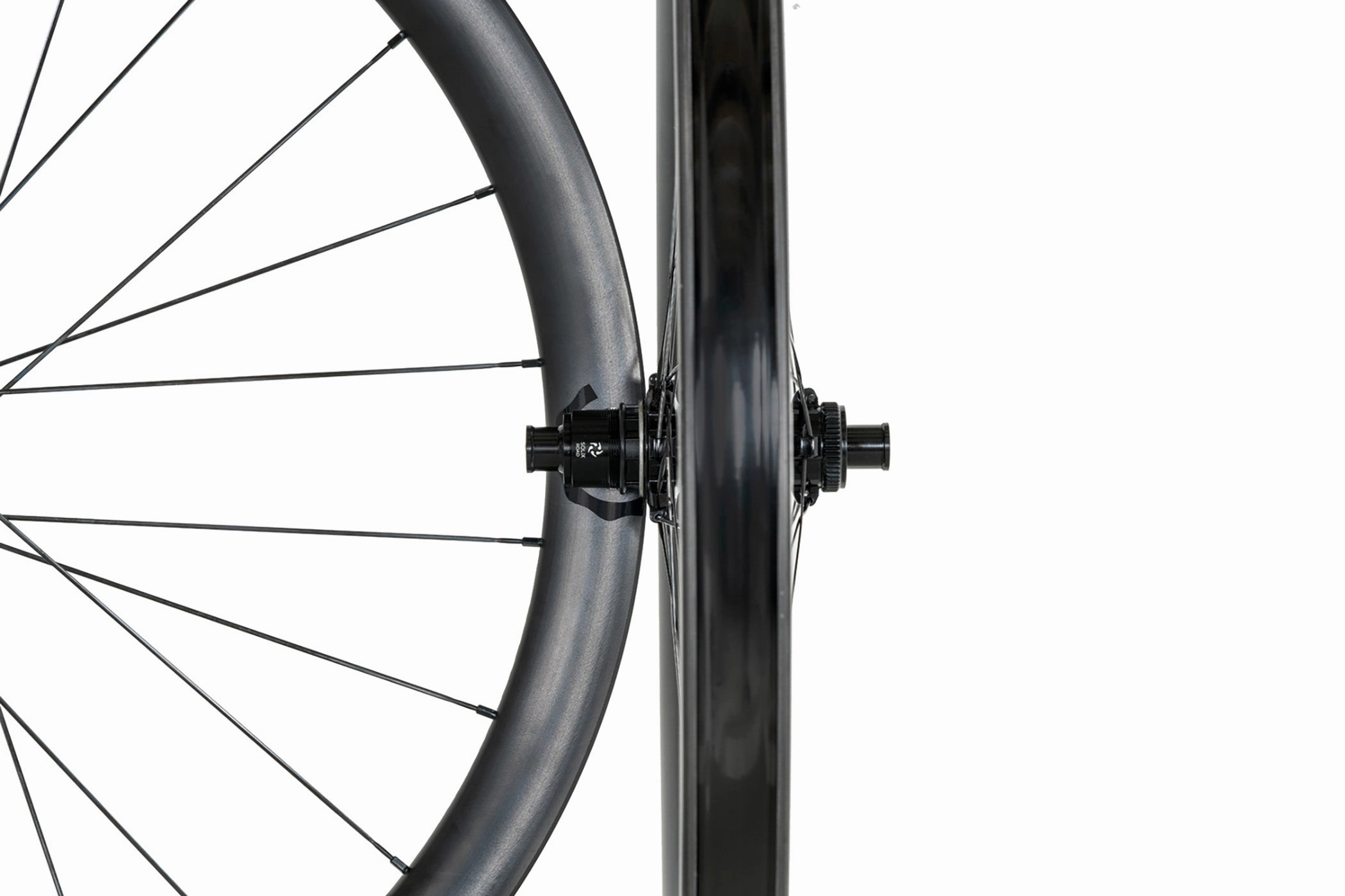 Industry Nine Solix SL AR40c Carbon Tubeless 700c Wheelset