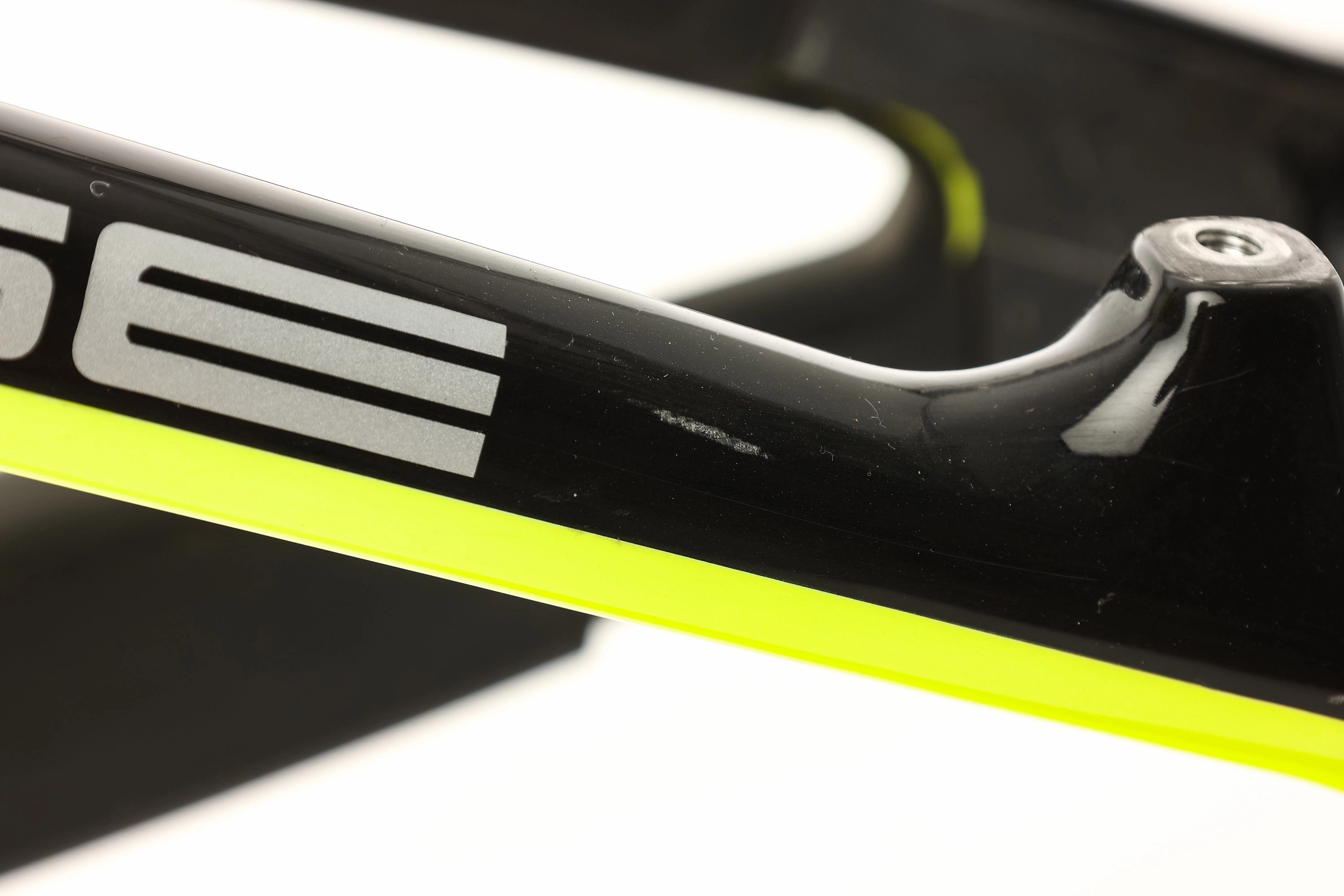 Intense Primer 29 Medium Frame - 2020