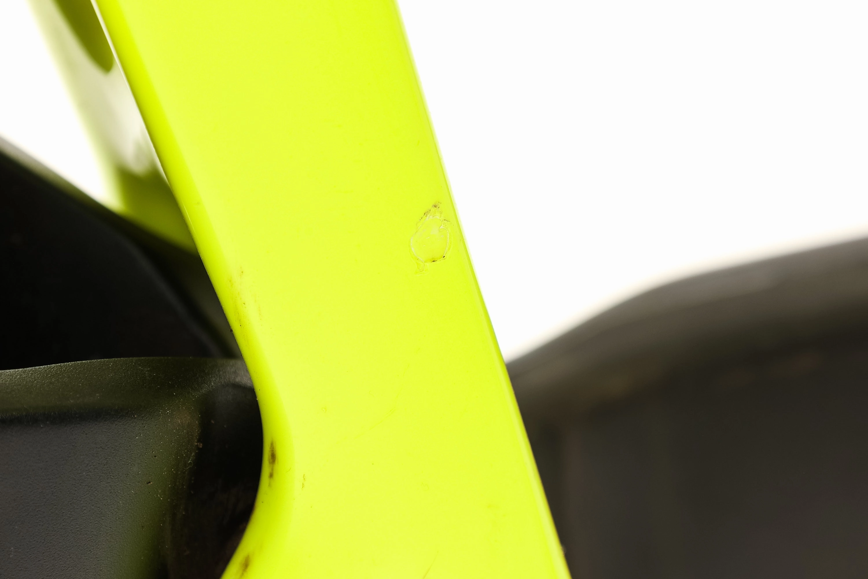 Intense Primer 29 Medium Frame - 2020