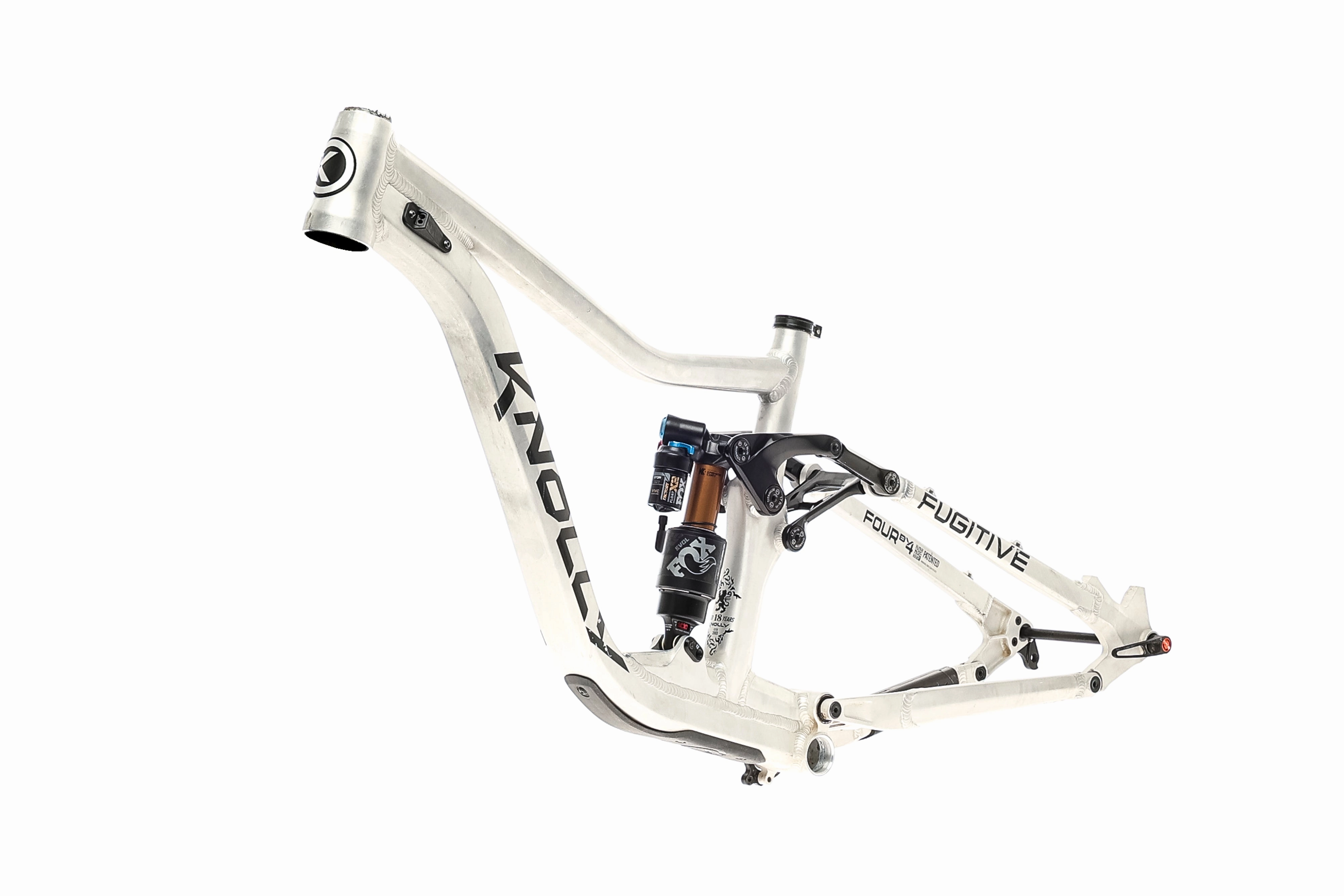 Knolly Fugitive 138 Medium Frame - 2022