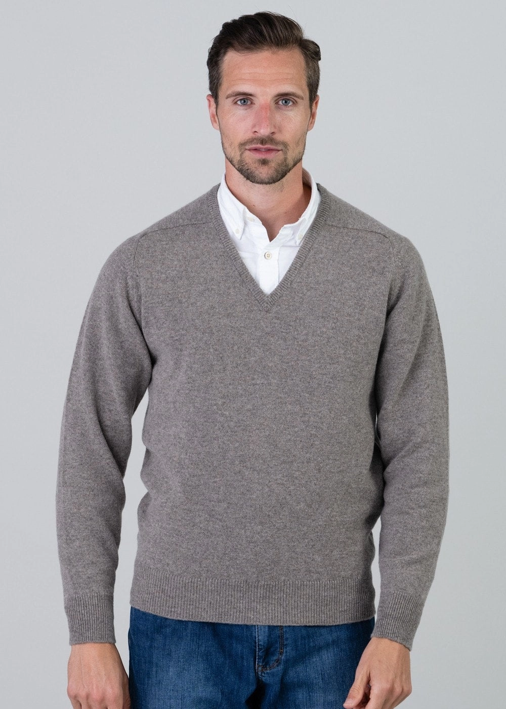 Leven 2 Ply Lambswool V-Neck Best Deal Online