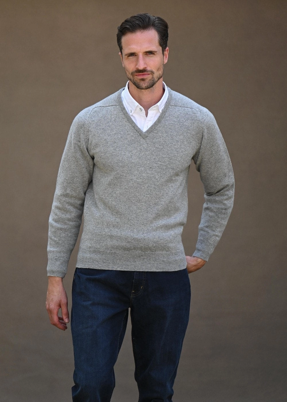 Leven 2 Ply Lambswool V-Neck Gift Sale Event