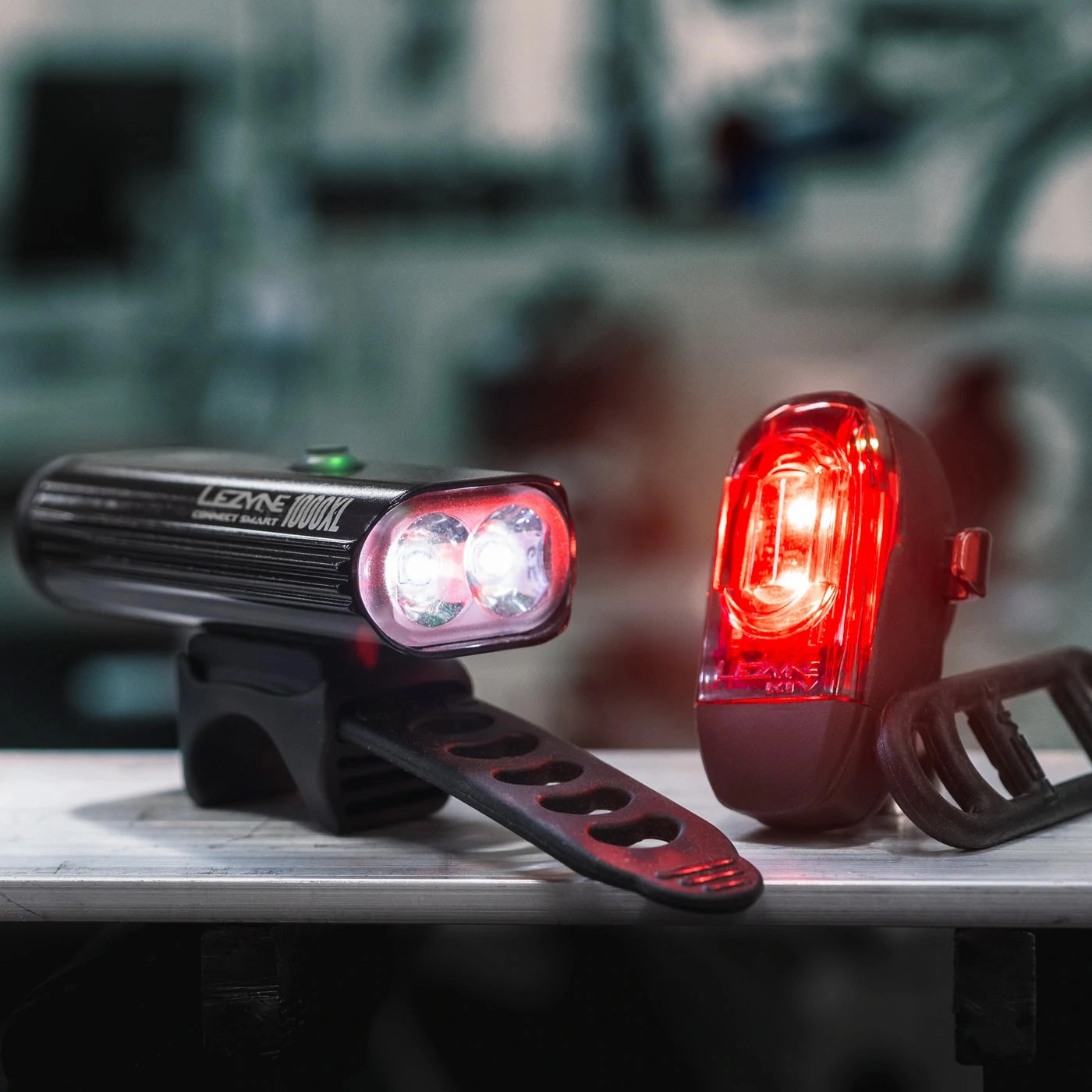 Lezyne KTV Connect Smart Pair lights - Black