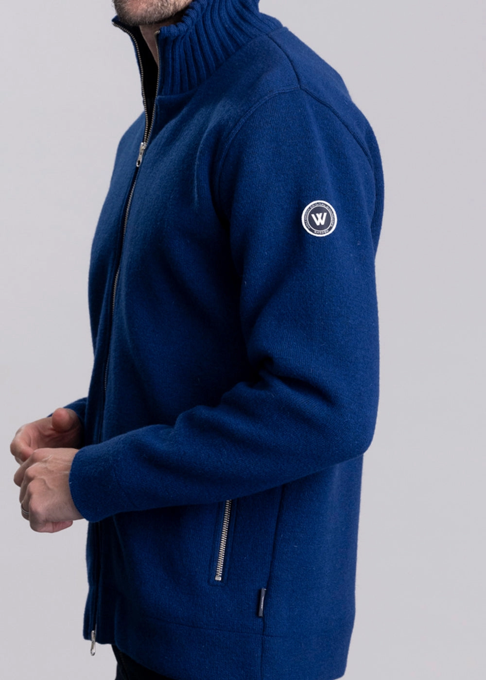 MustHave Gift Ideas Mns Zip Windproof