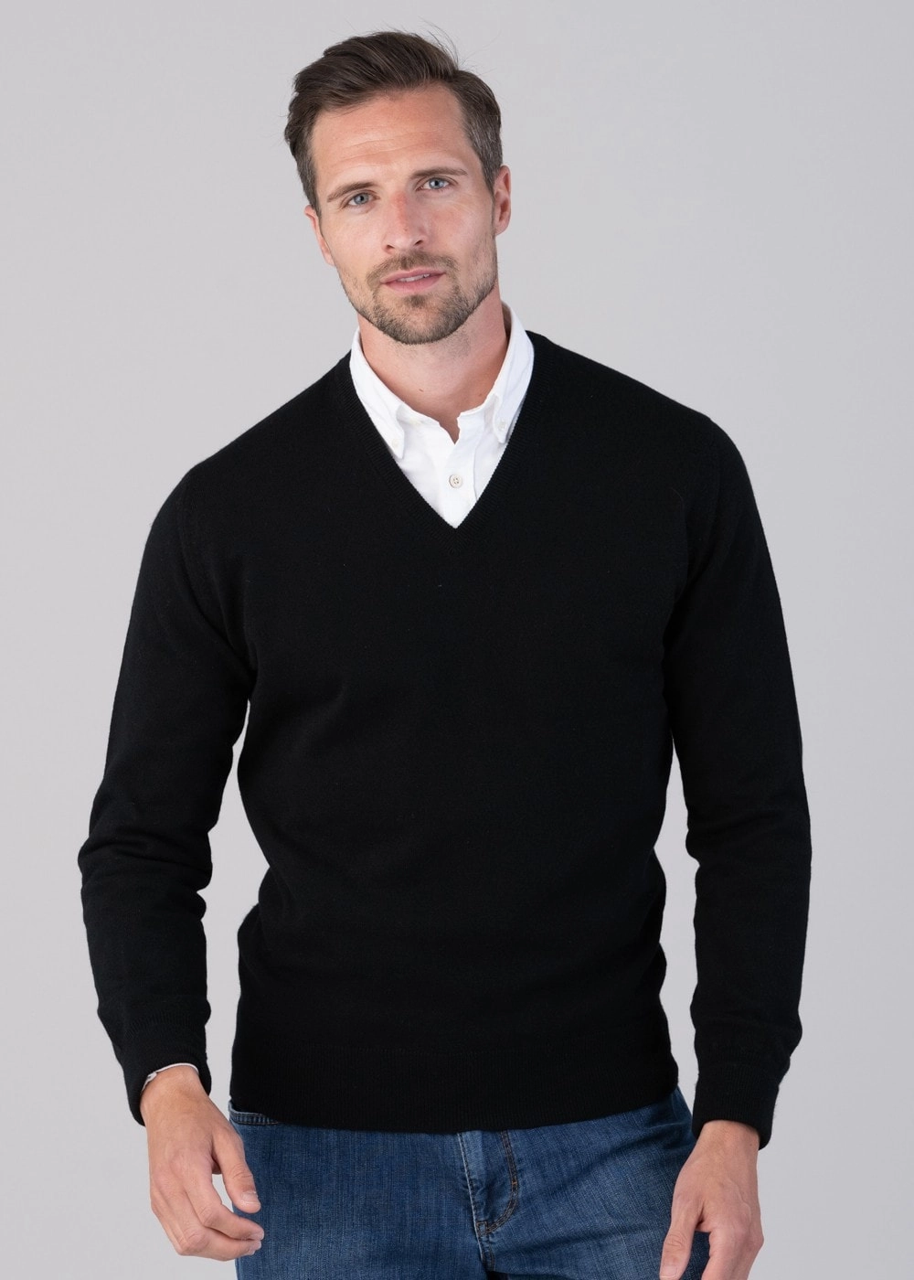 Oxton 1 Ply Cashmere V-Neck Exclusive Holiday Deal Hot Offer Frenzy