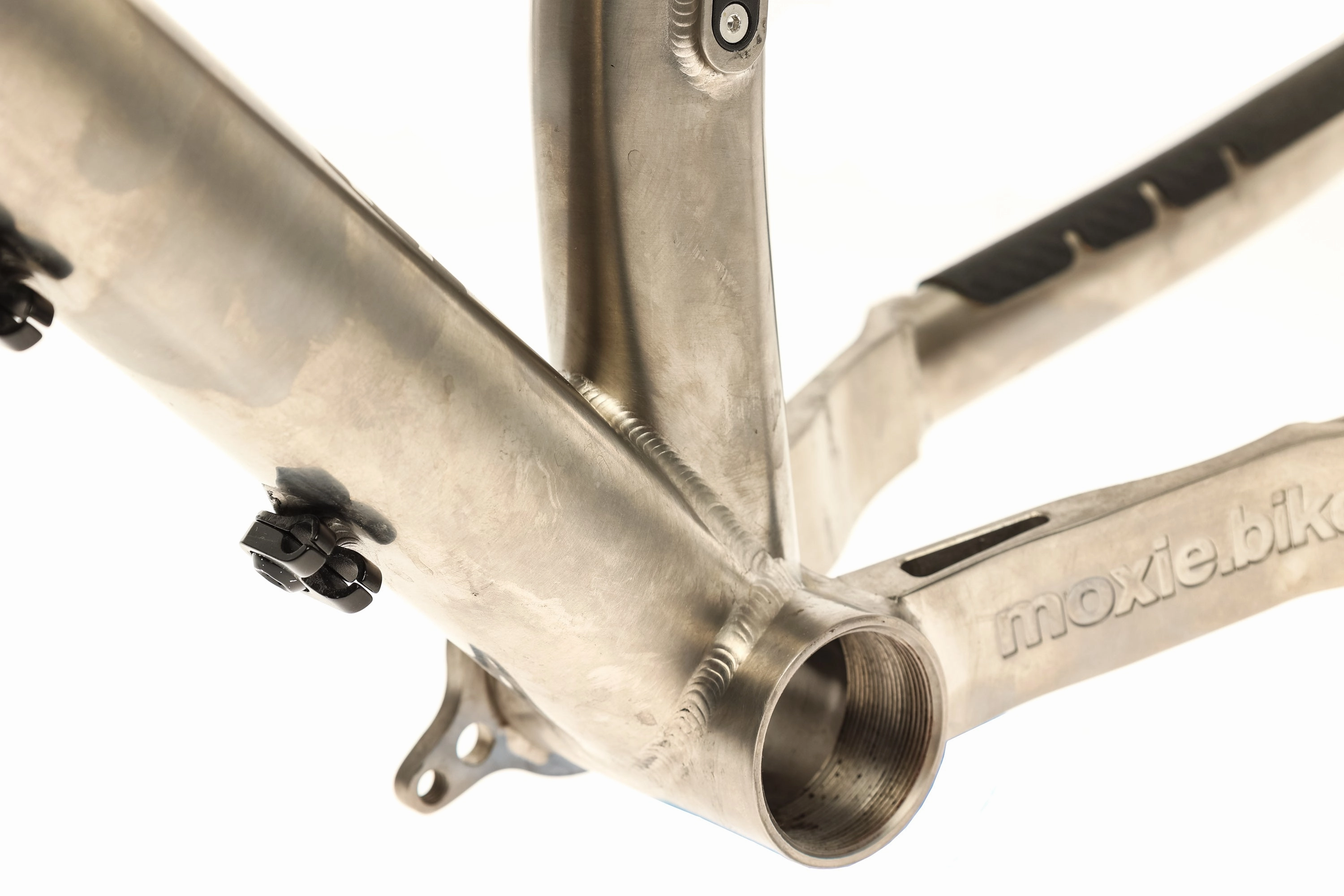 Pipedream Cycles Moxie Sirius S6 Ti Medium (Long) Frameset