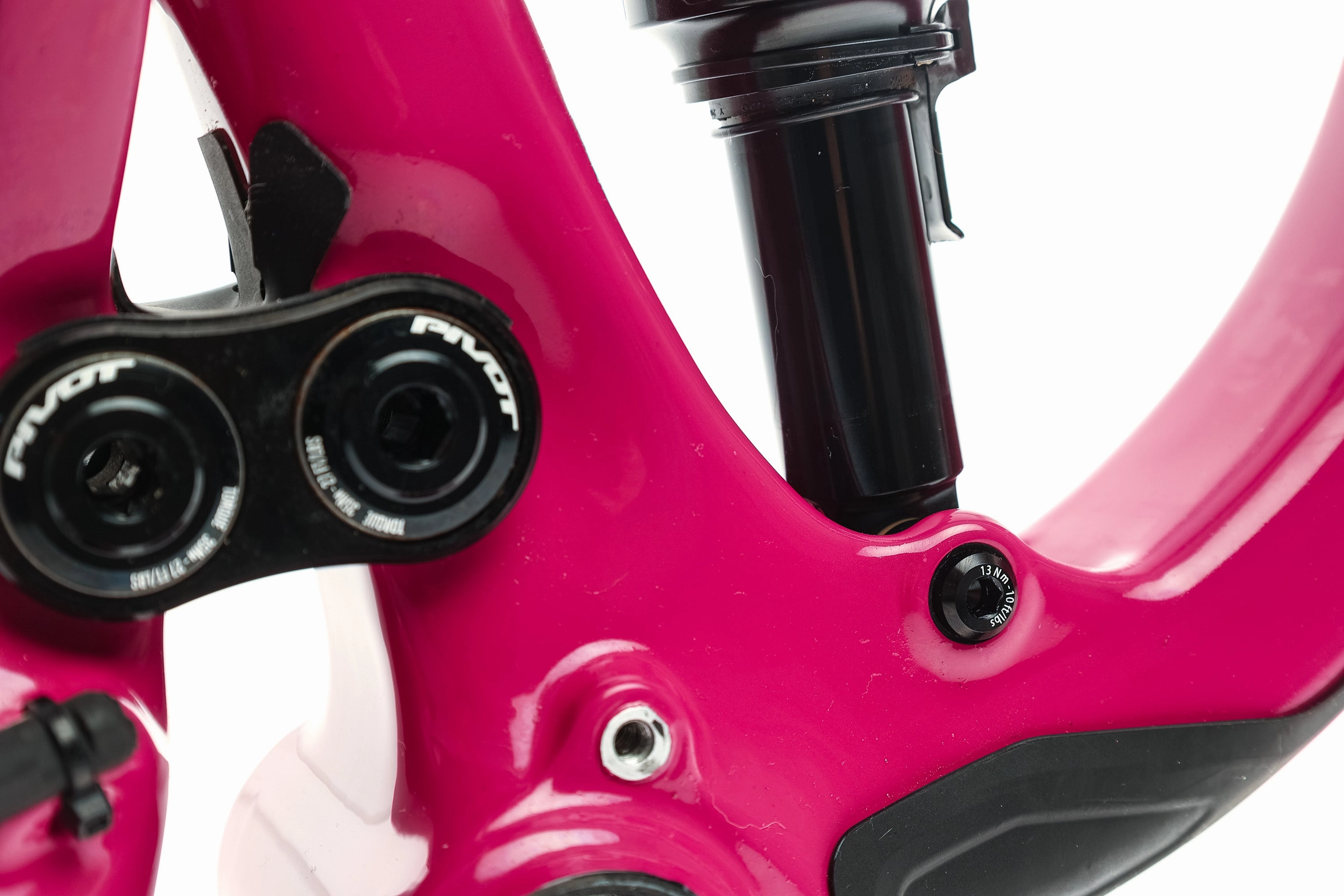 Pivot Shadowcat X-Small Frameset - 2023