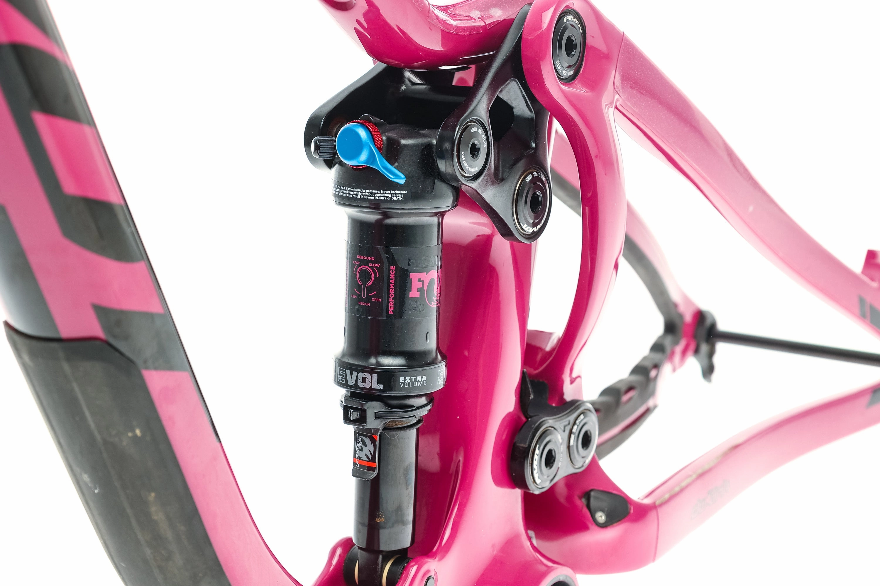 Pivot Shadowcat X-Small Frameset - 2023