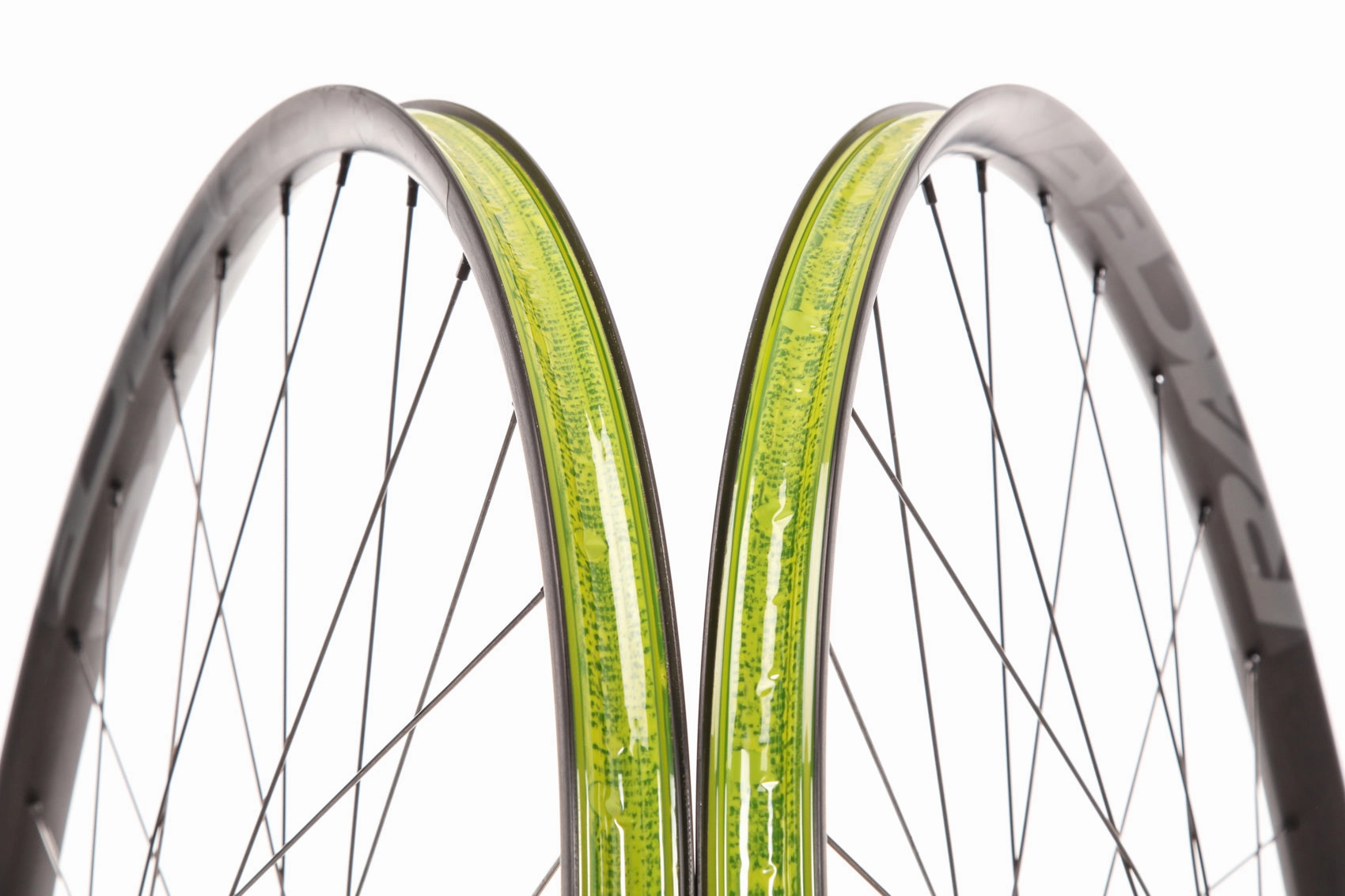 Race Face AR 27 Offset Aluminum Tubeless 29" Wheelset