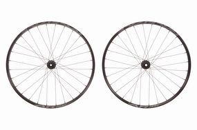 Race Face ARC 30 Offset Aluminum Tubeless 29" Wheelset