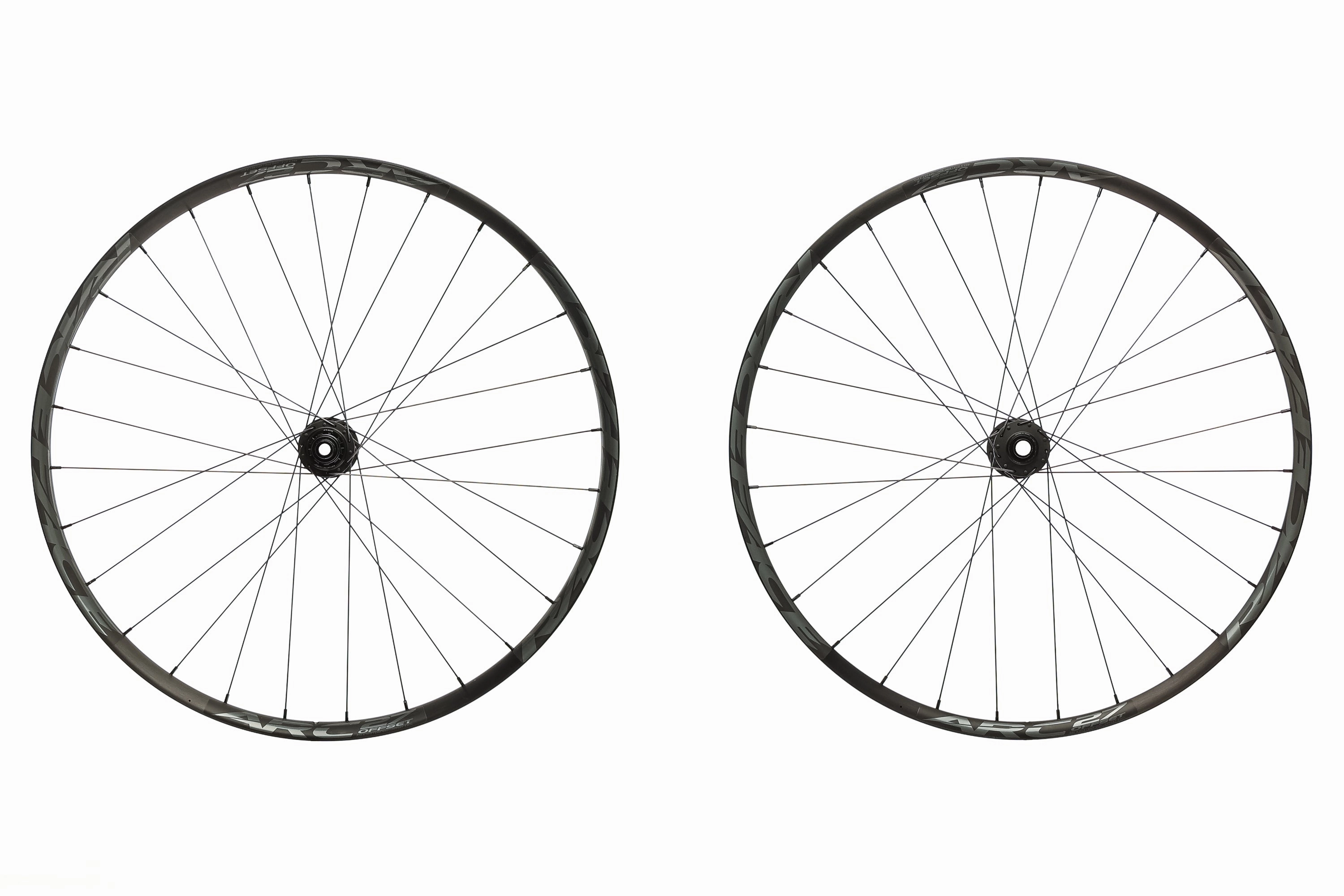 Race Face ARC Offset 27 Aluminum Tubeless 29" Wheelset