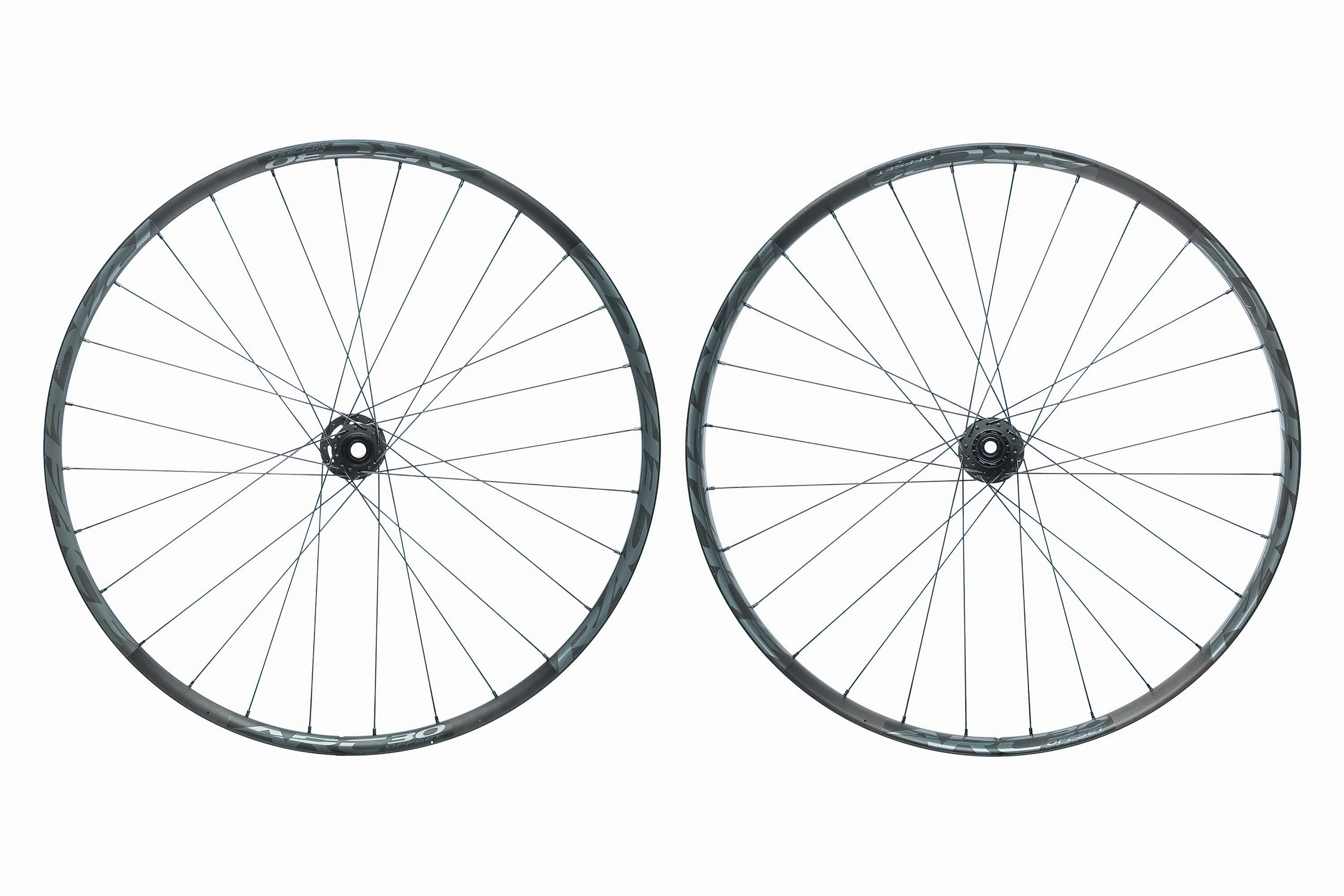 Raceface ARC Offset 30 Aluminum Tubeless 700c Wheelset