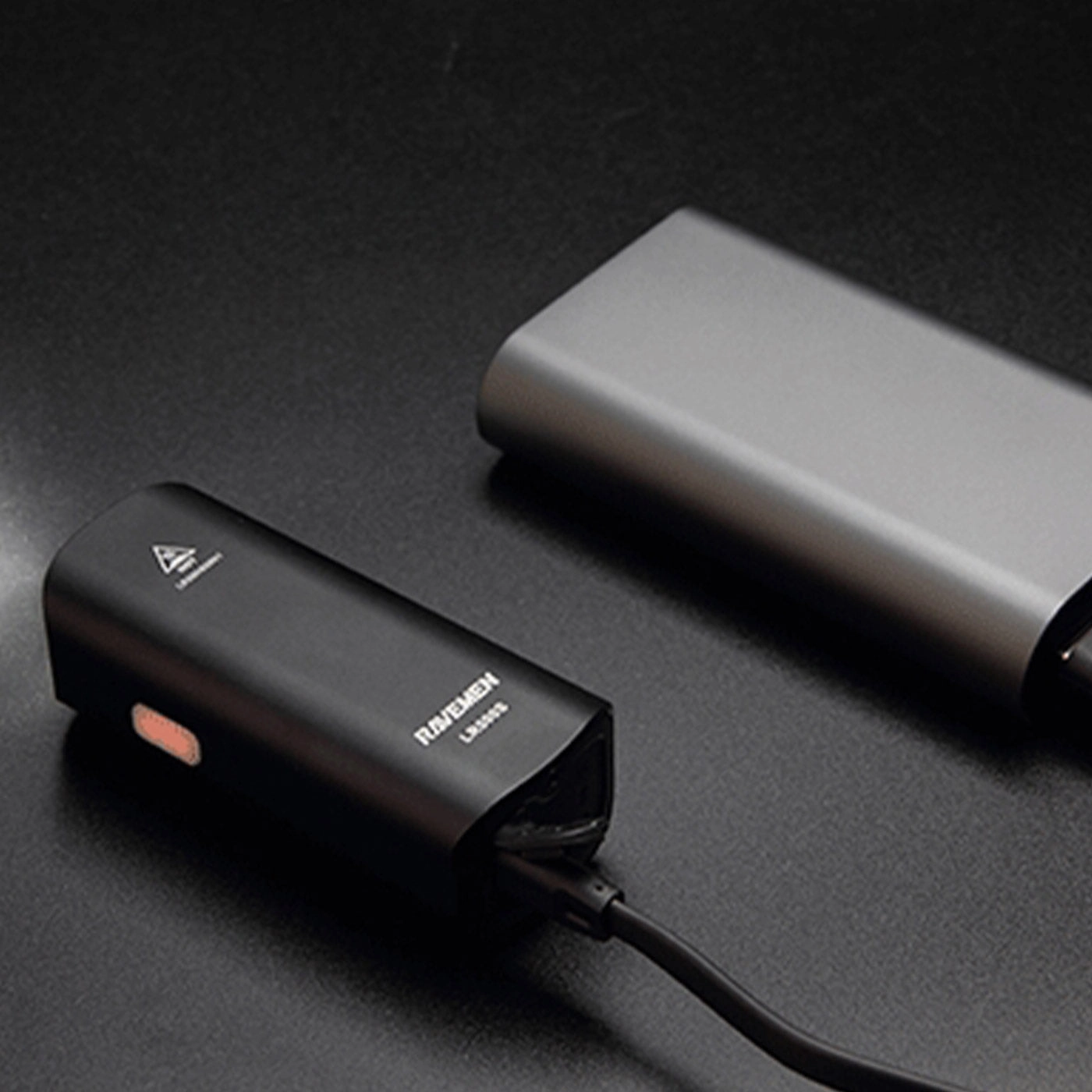 Ravemen LR500S light