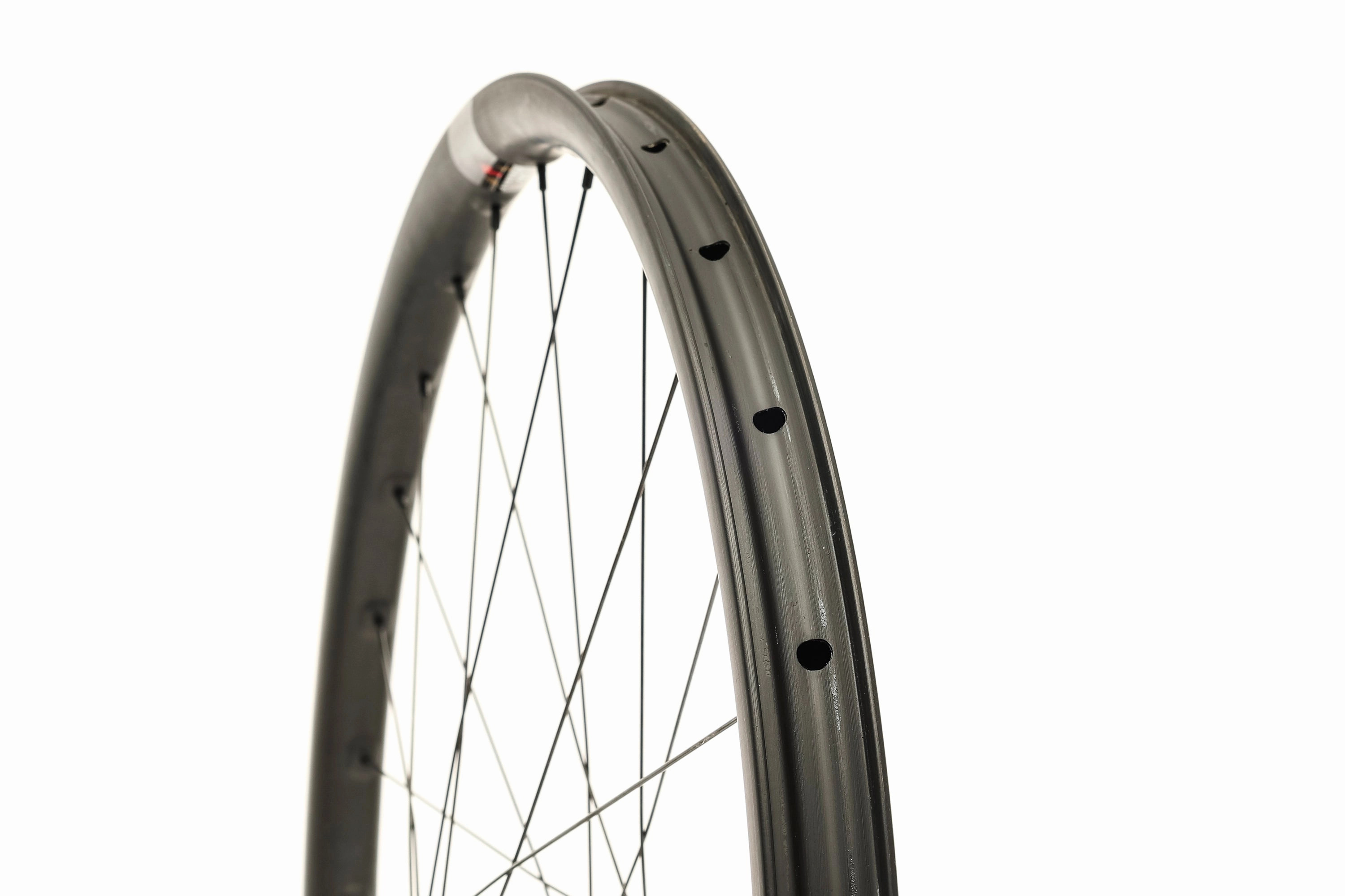 Reserve 27 Carbon Tubeless 29" Front Wheel