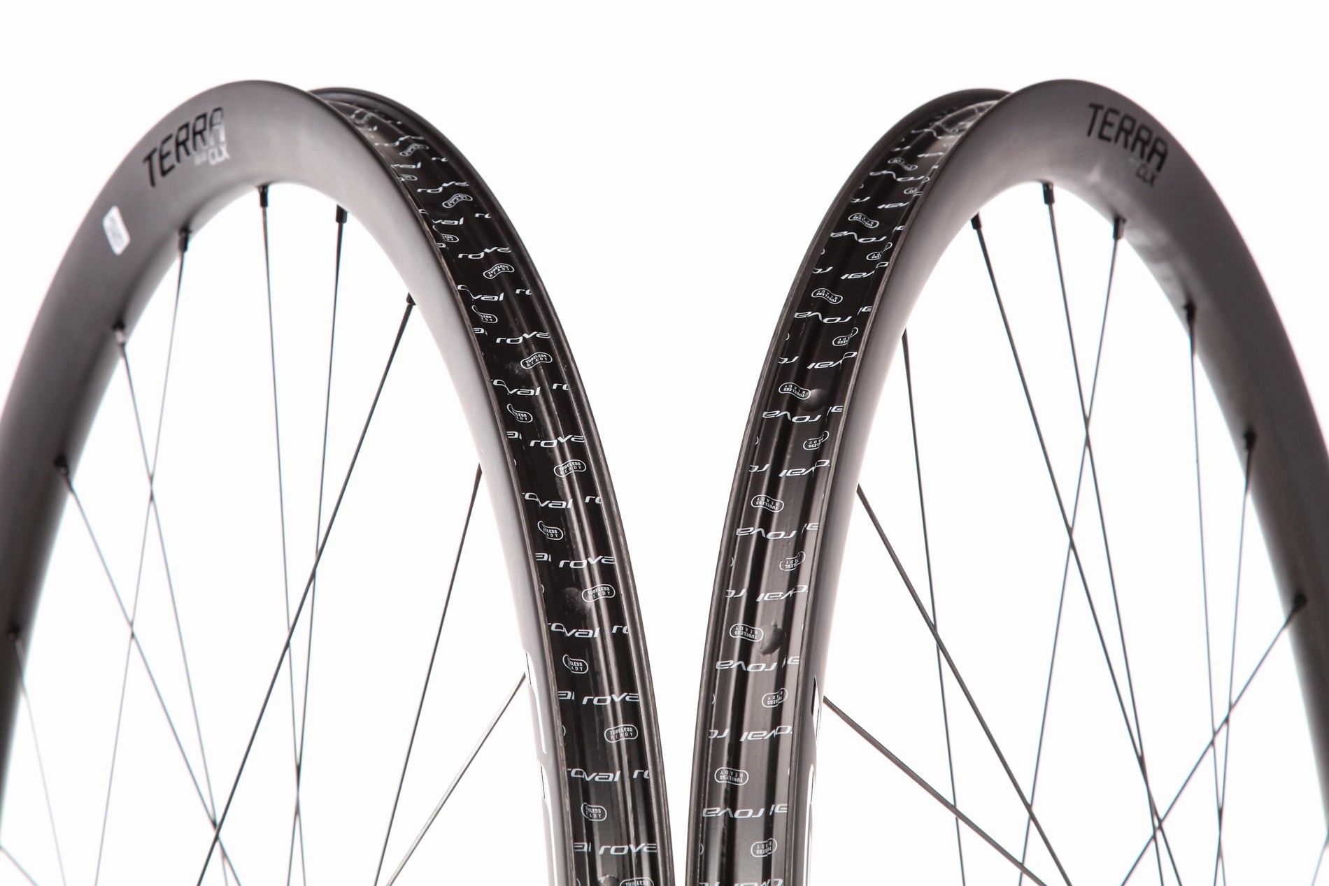 Roval Terra CLX Boost Carbon Tubeless 700c Wheelset