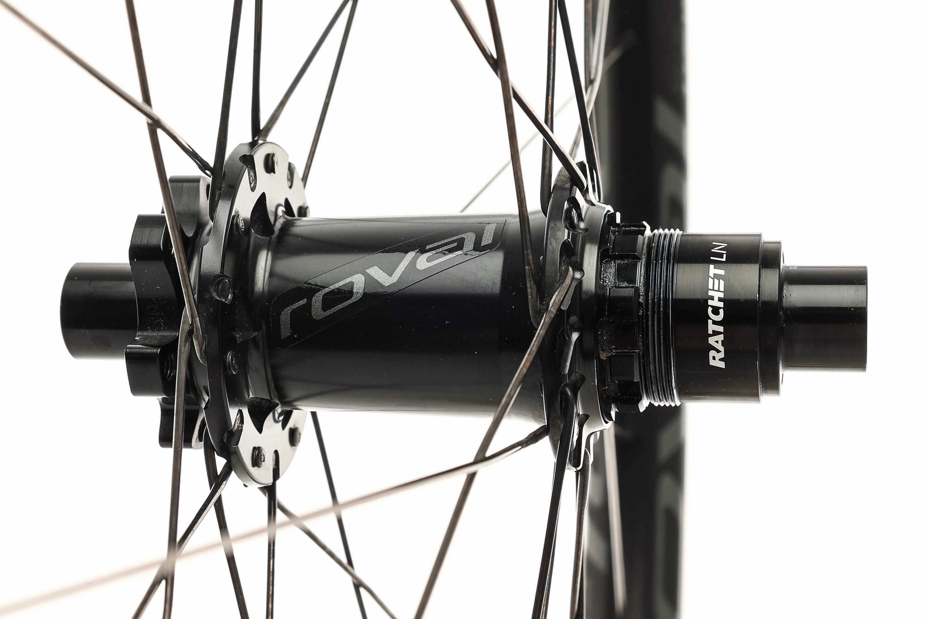 Roval Traverse Aluminum Tubeless 29" Wheelset