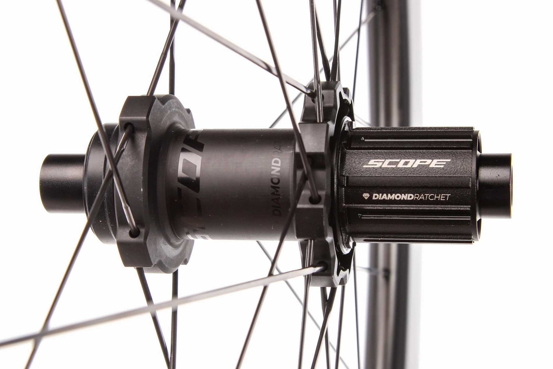 Scope R5 Carbon Tubeless 700c Wheelset