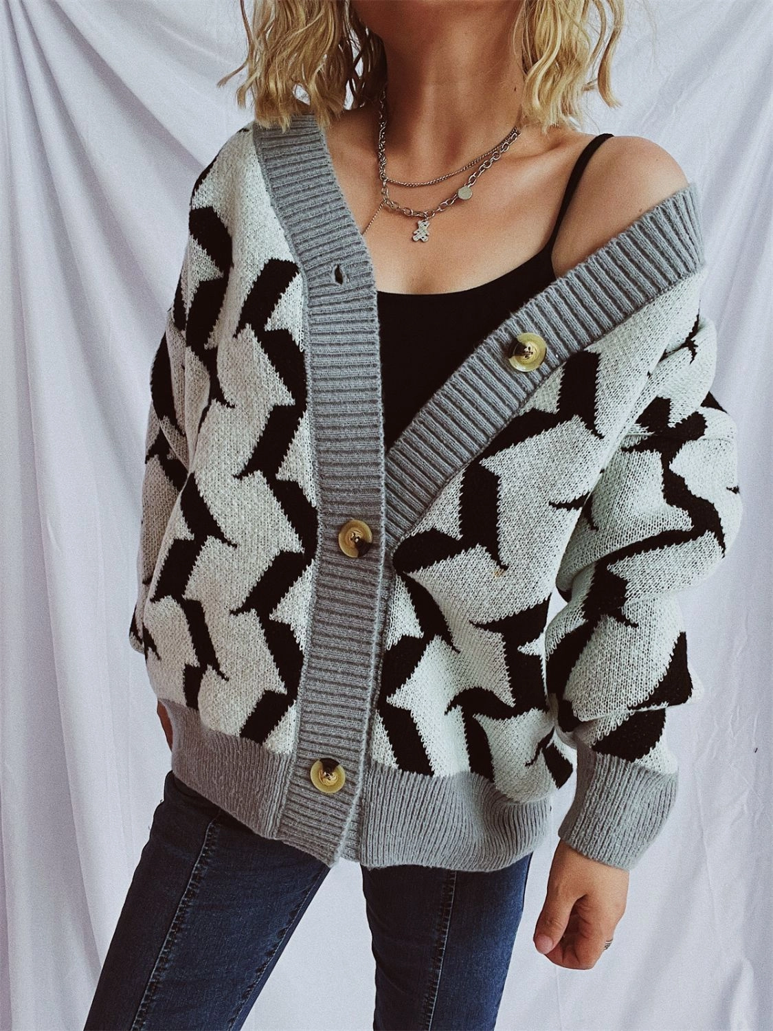 Contrast Trim Geometric V-Neck Long Sleeve Cardigan Deal of the Day Sweet Deal Inside