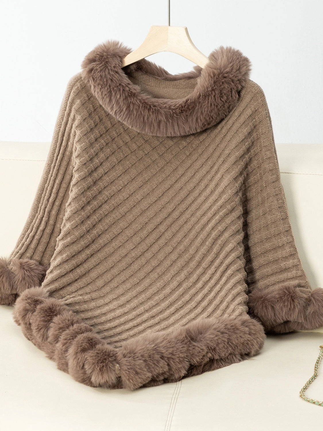 Clearance Blowout Best Deal Alert Fuzzy Trim Texture Three-Quarter Sleeve Poncho