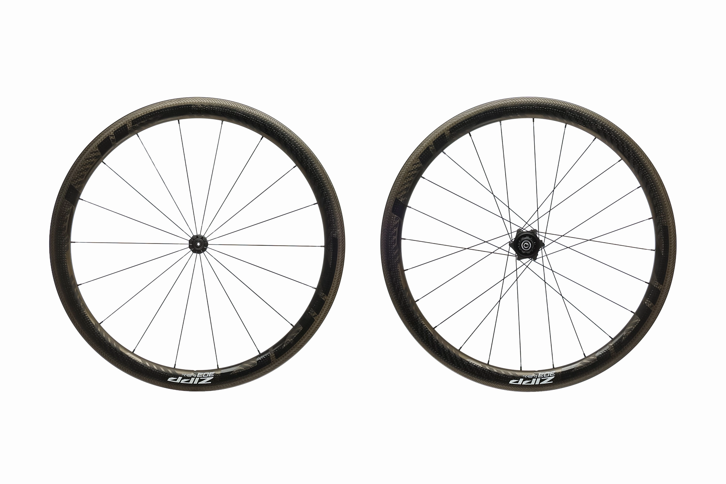 Zipp 303 NSW Carbon Tubeless 700c Wheelset