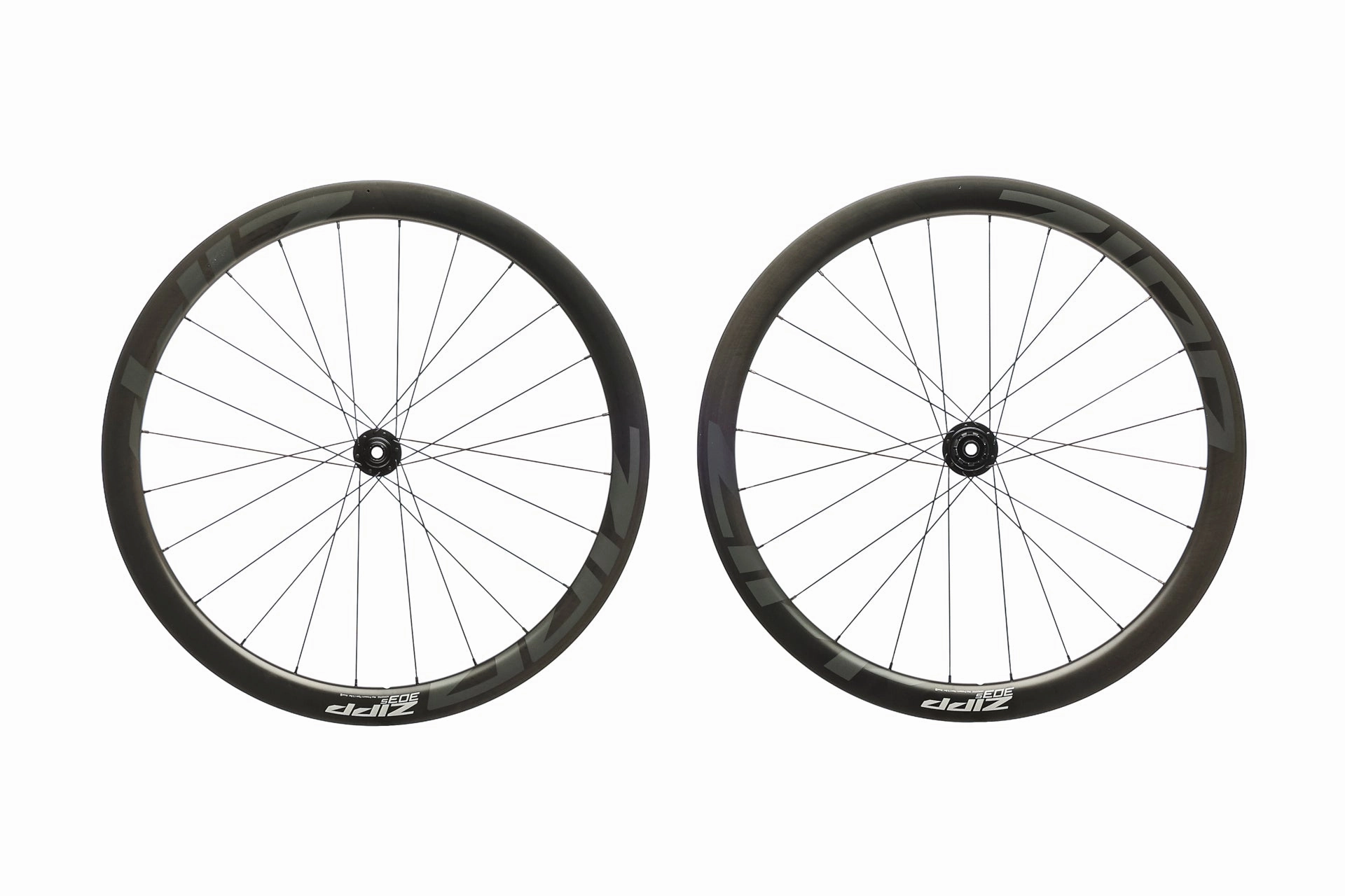 Zipp 303 S Carbon Tubeless 700c Wheelset