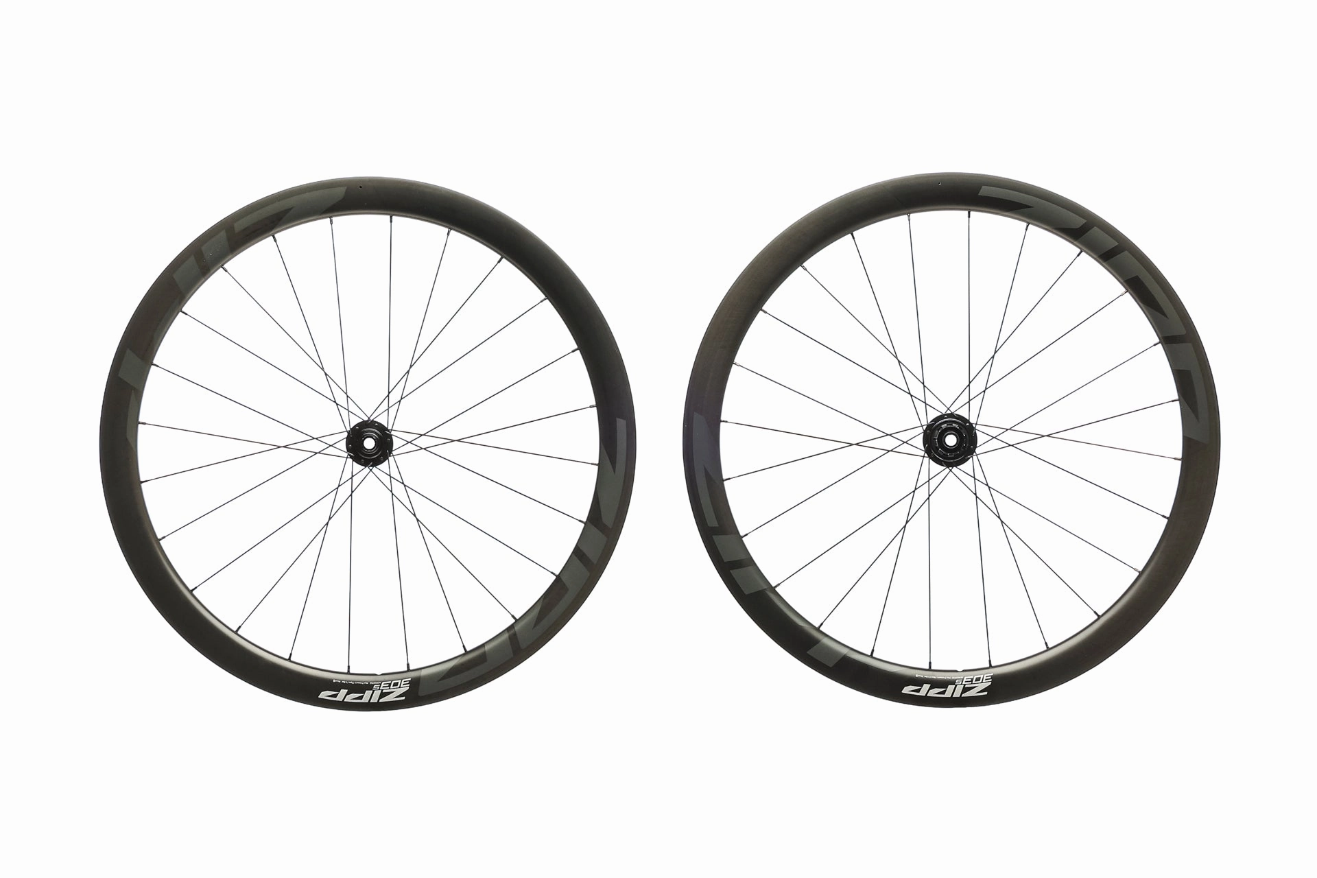 Zipp 303 S Carbon Tubeless 700c Wheelset