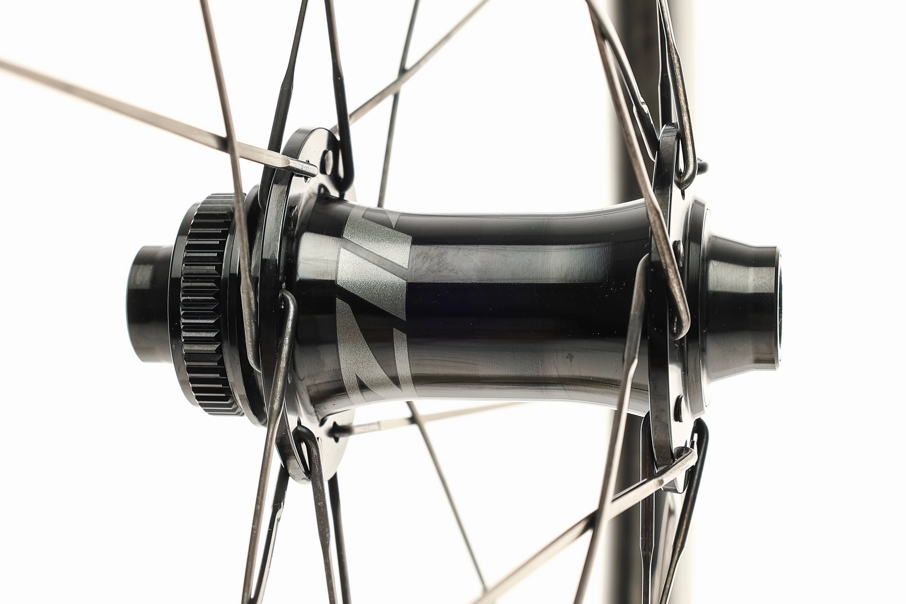 Zipp 303S Carbon Tubeless 700c Wheelset